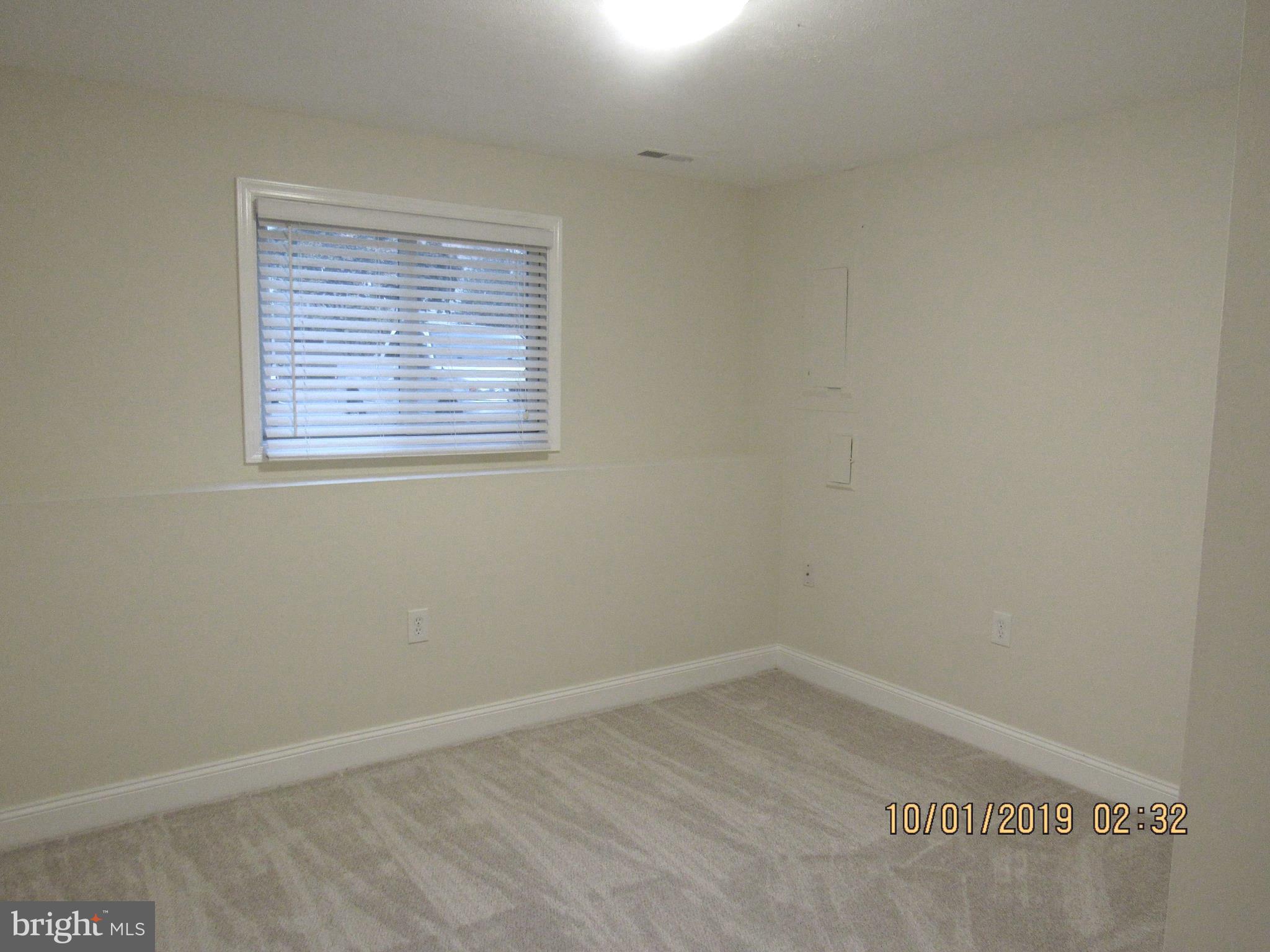 ULMSTEAD GARDENS - Residential Lease