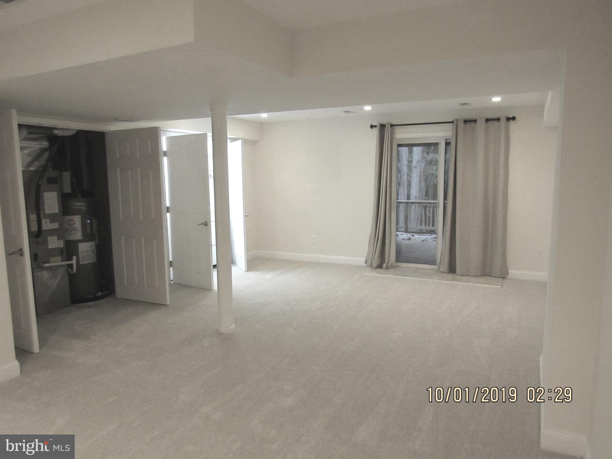 ULMSTEAD GARDENS - Residential Lease