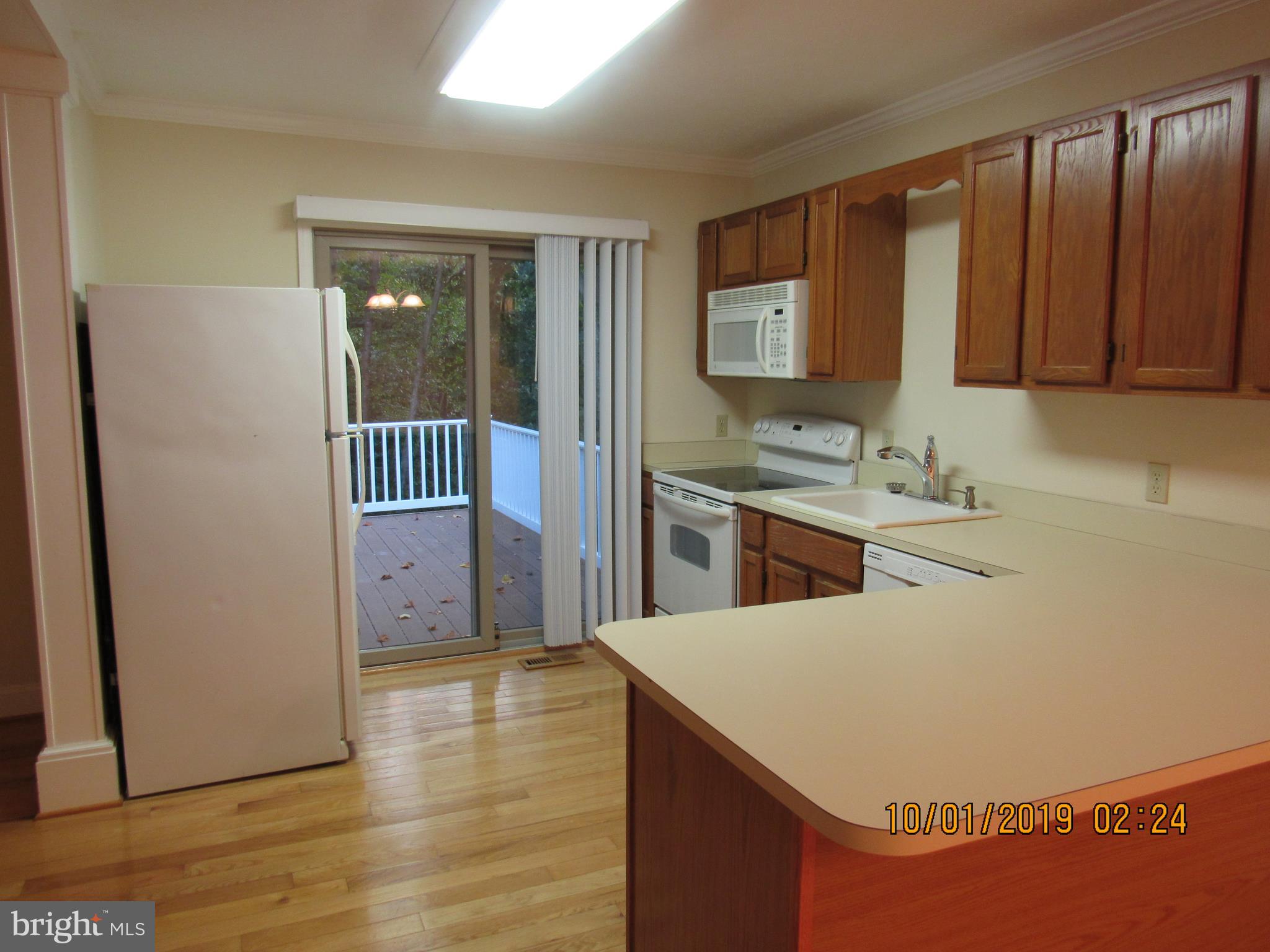 ULMSTEAD GARDENS - Residential Lease