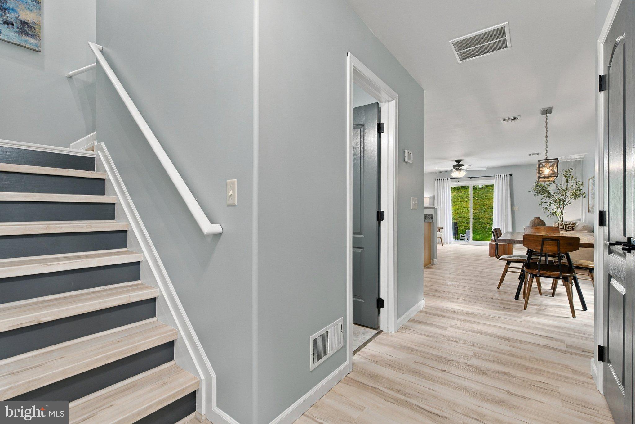 106 DENNIS DRIVE