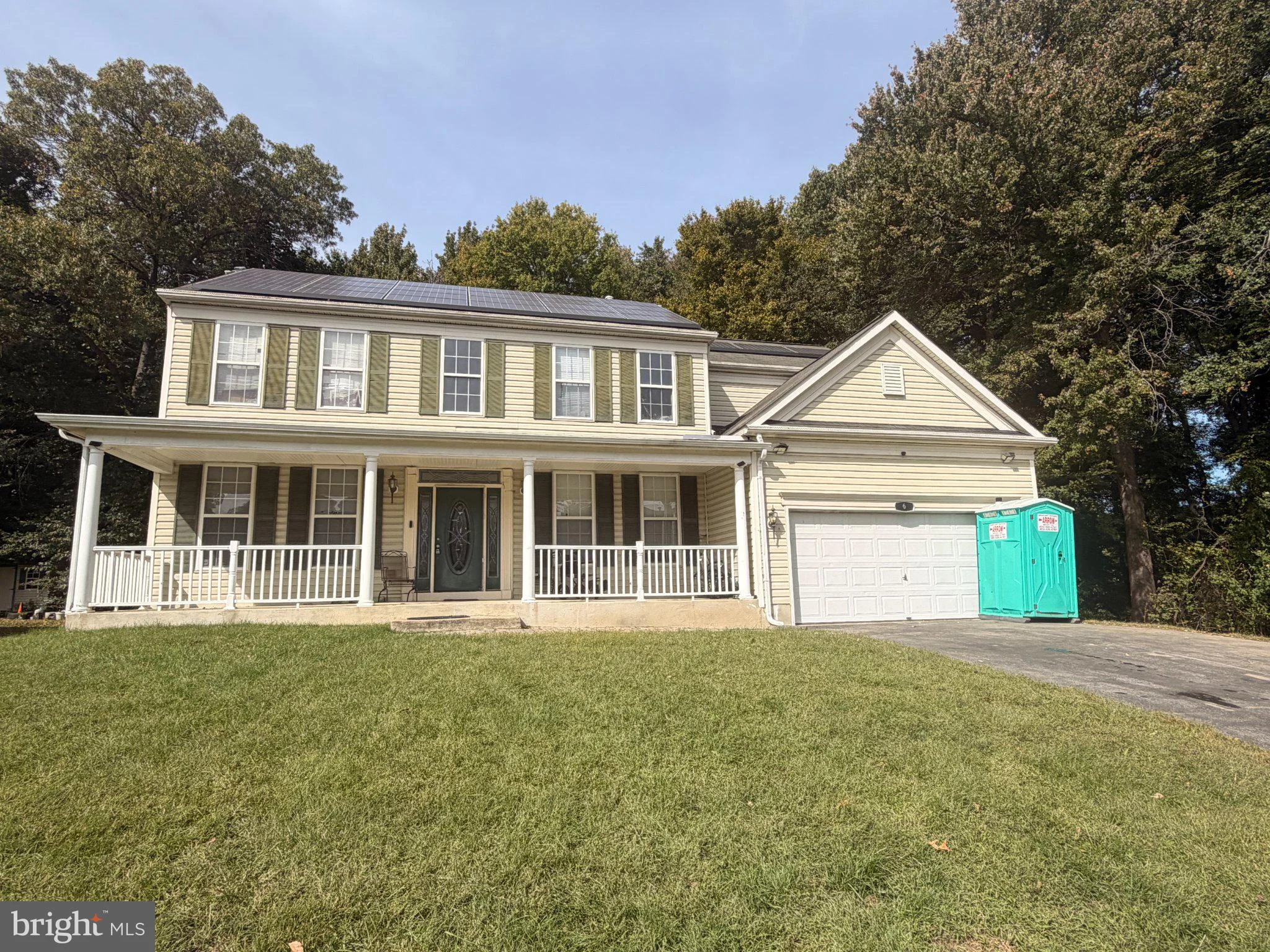 6 Buttonwood Court, Newark, DE 19702