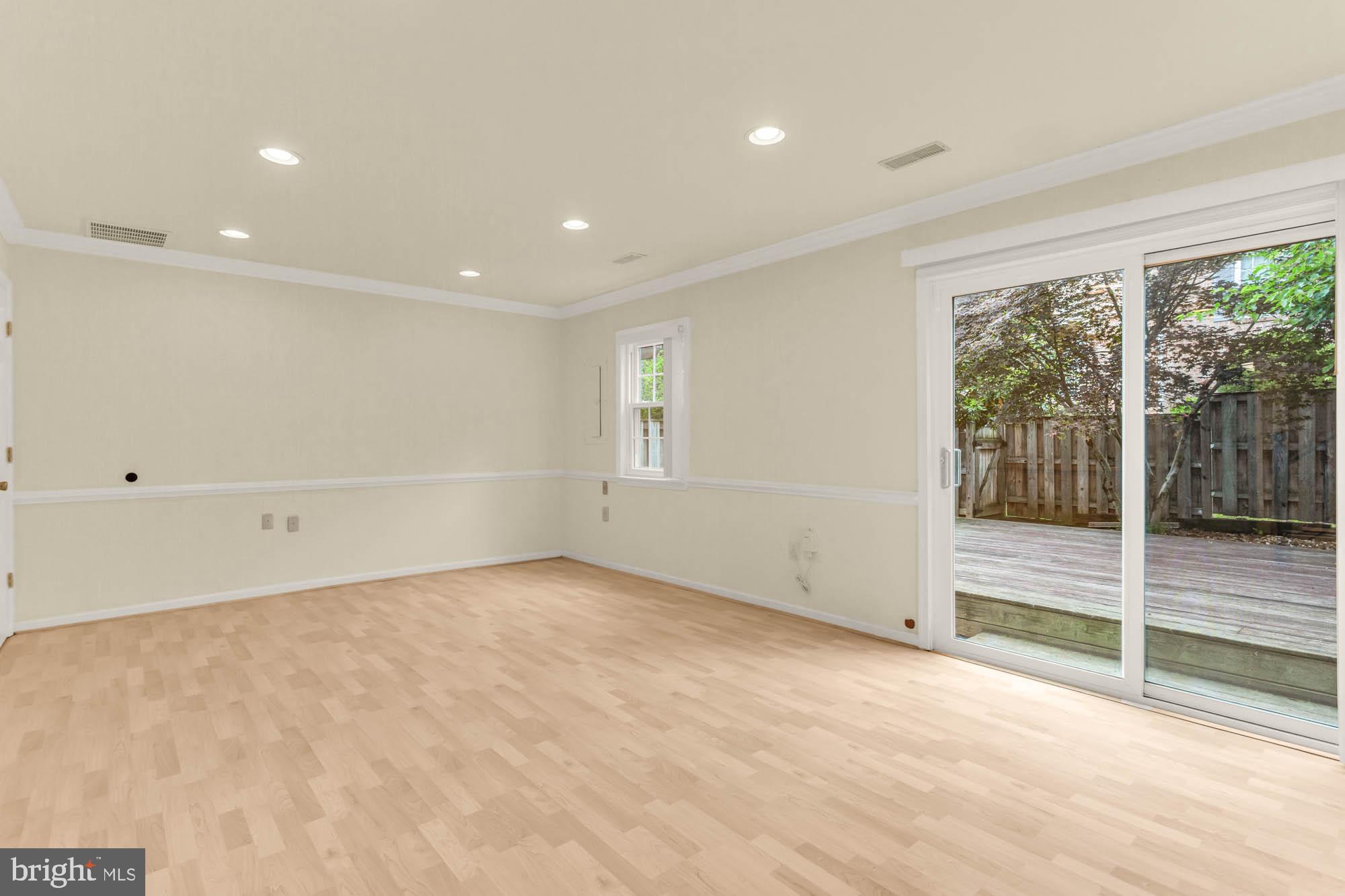 AMBERFIELD - Residential Lease