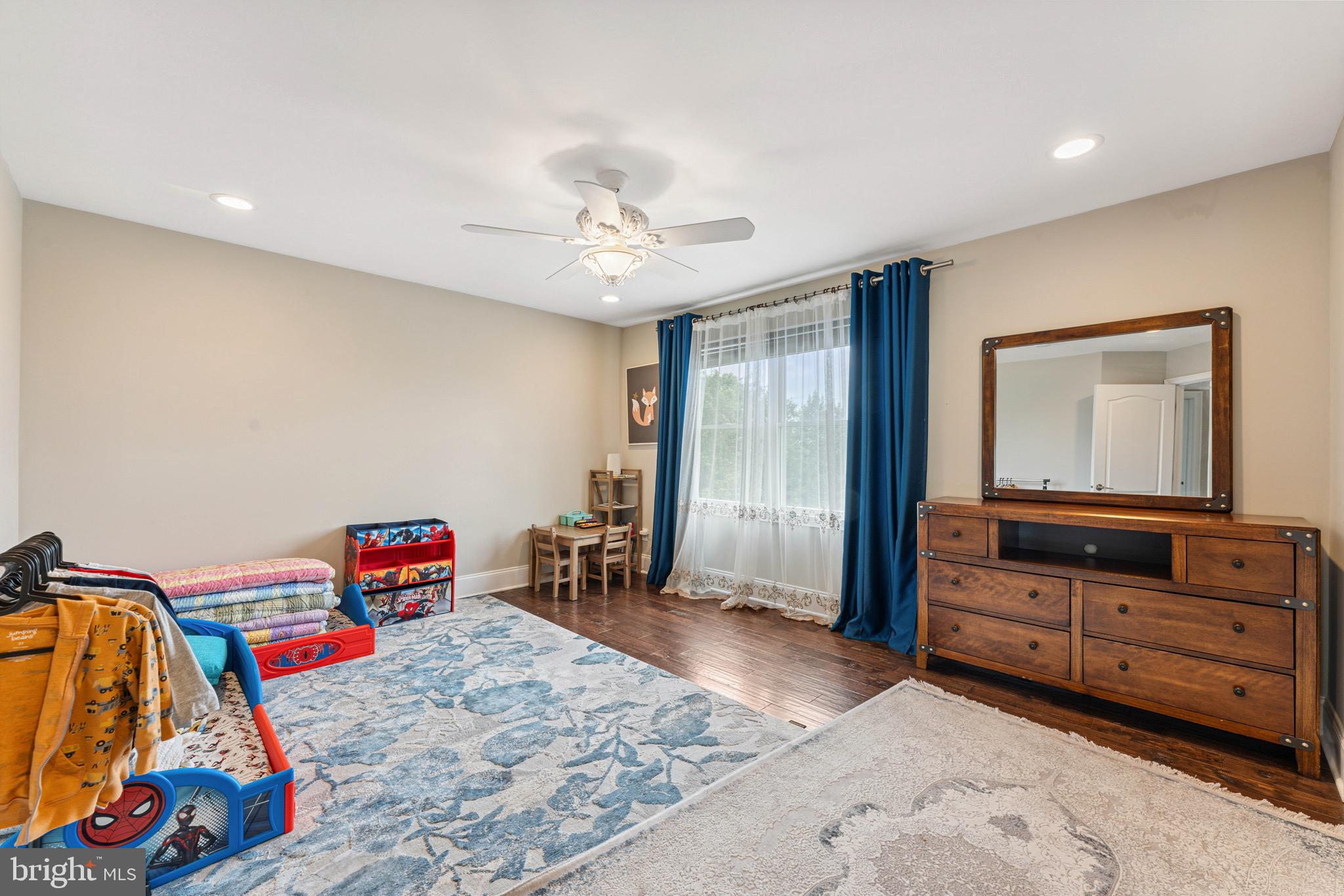 NORTHAMPTON HUNT - Residential