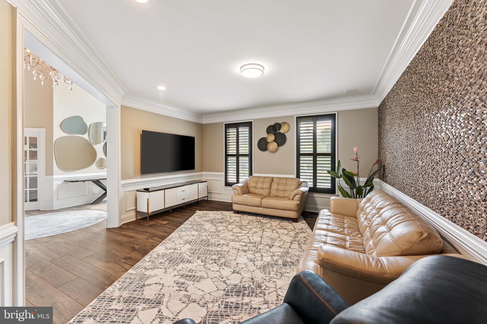 NORTHAMPTON HUNT - Residential