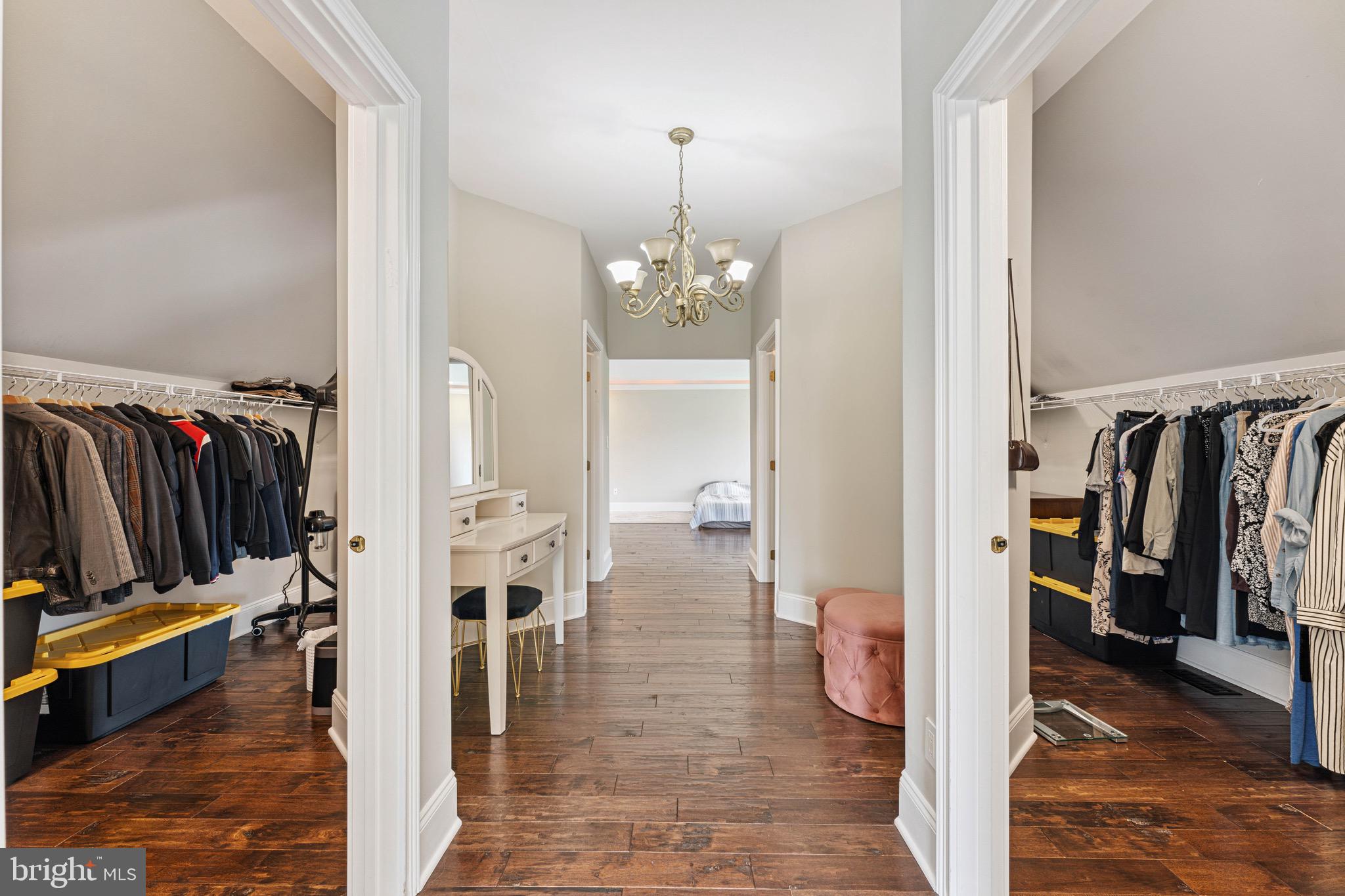 NORTHAMPTON HUNT - Residential