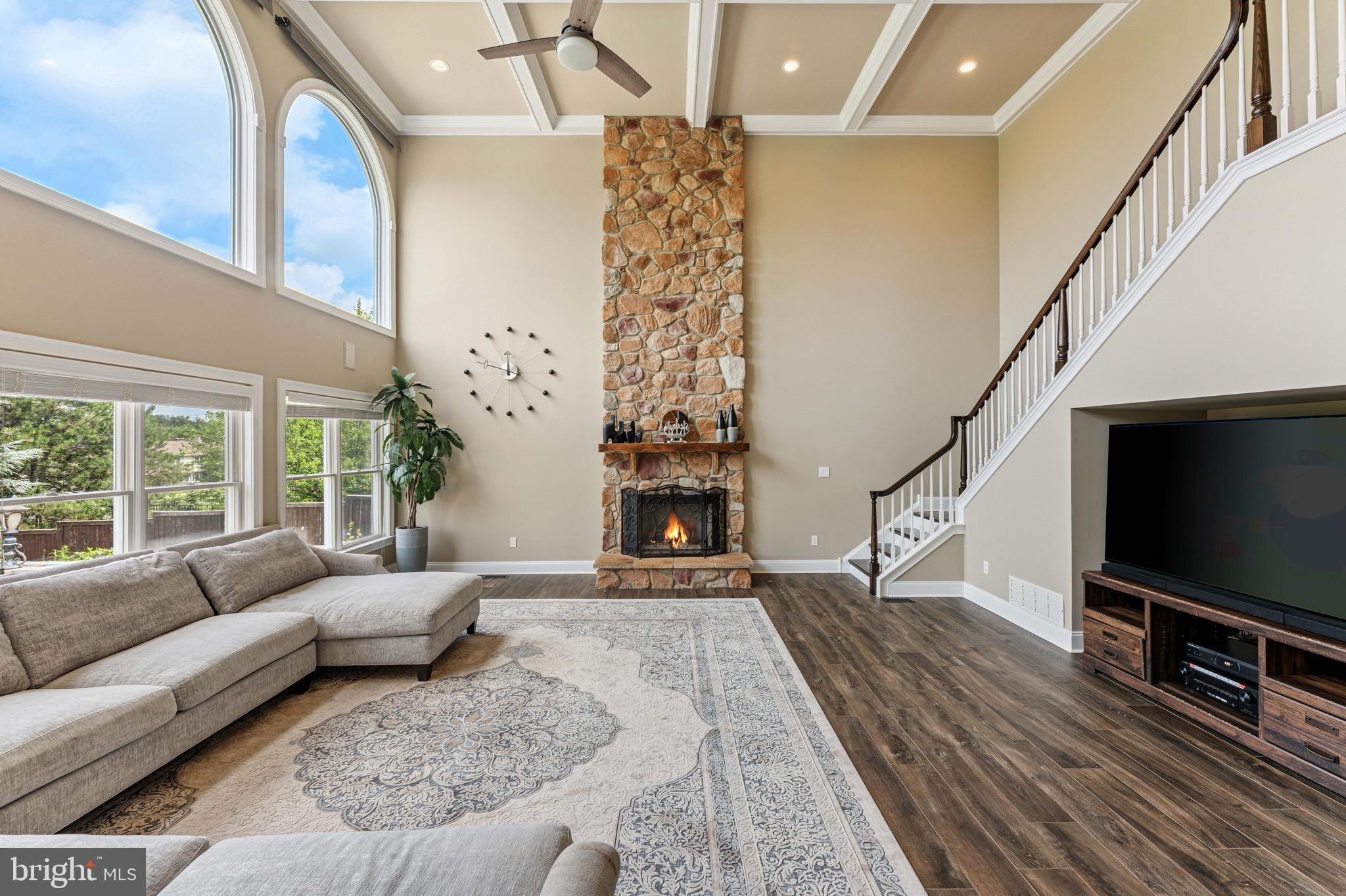 NORTHAMPTON HUNT - Residential