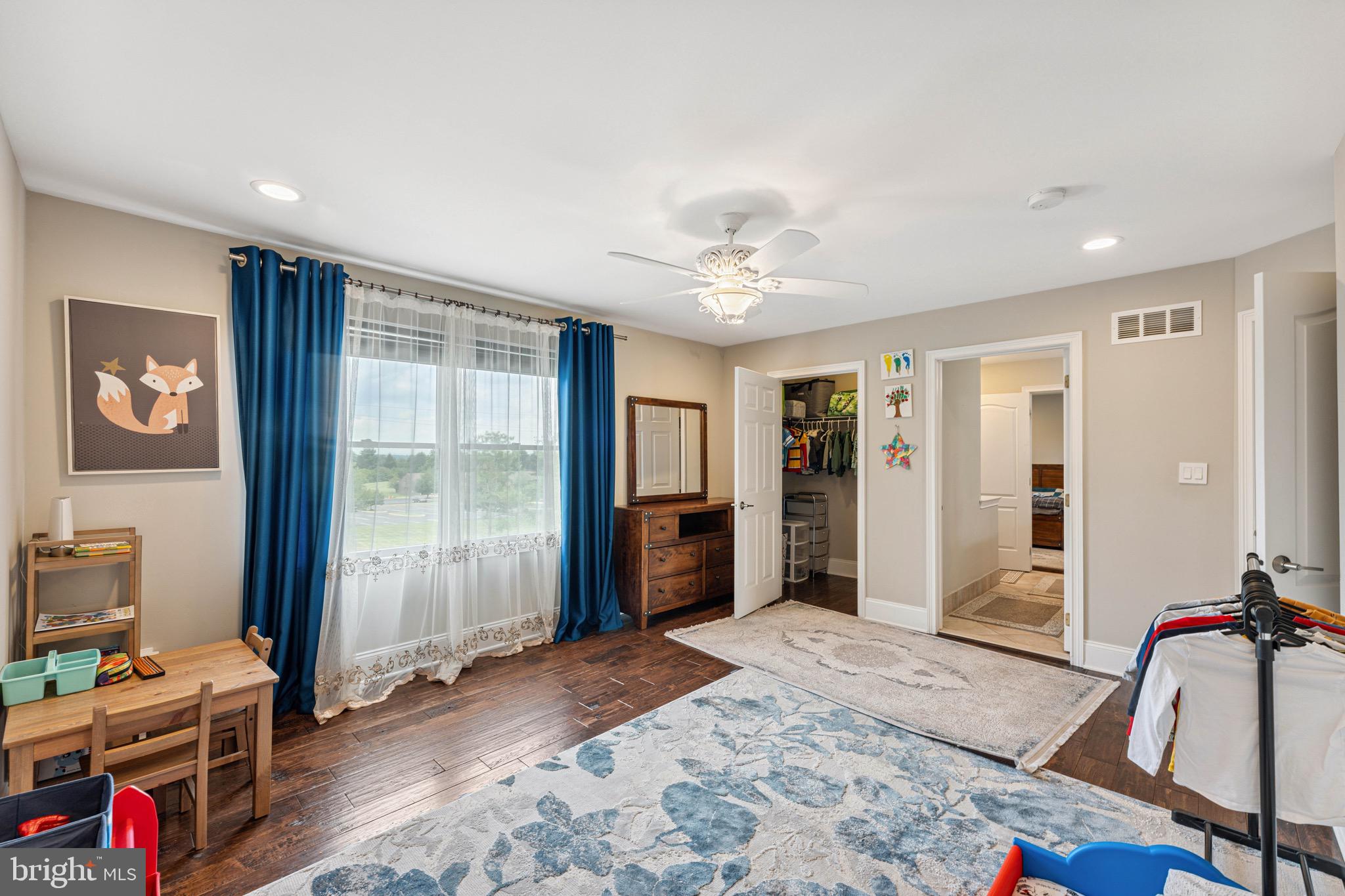 NORTHAMPTON HUNT - Residential