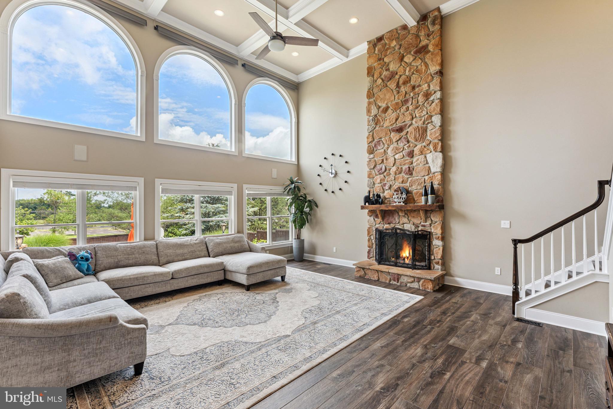 NORTHAMPTON HUNT - Residential