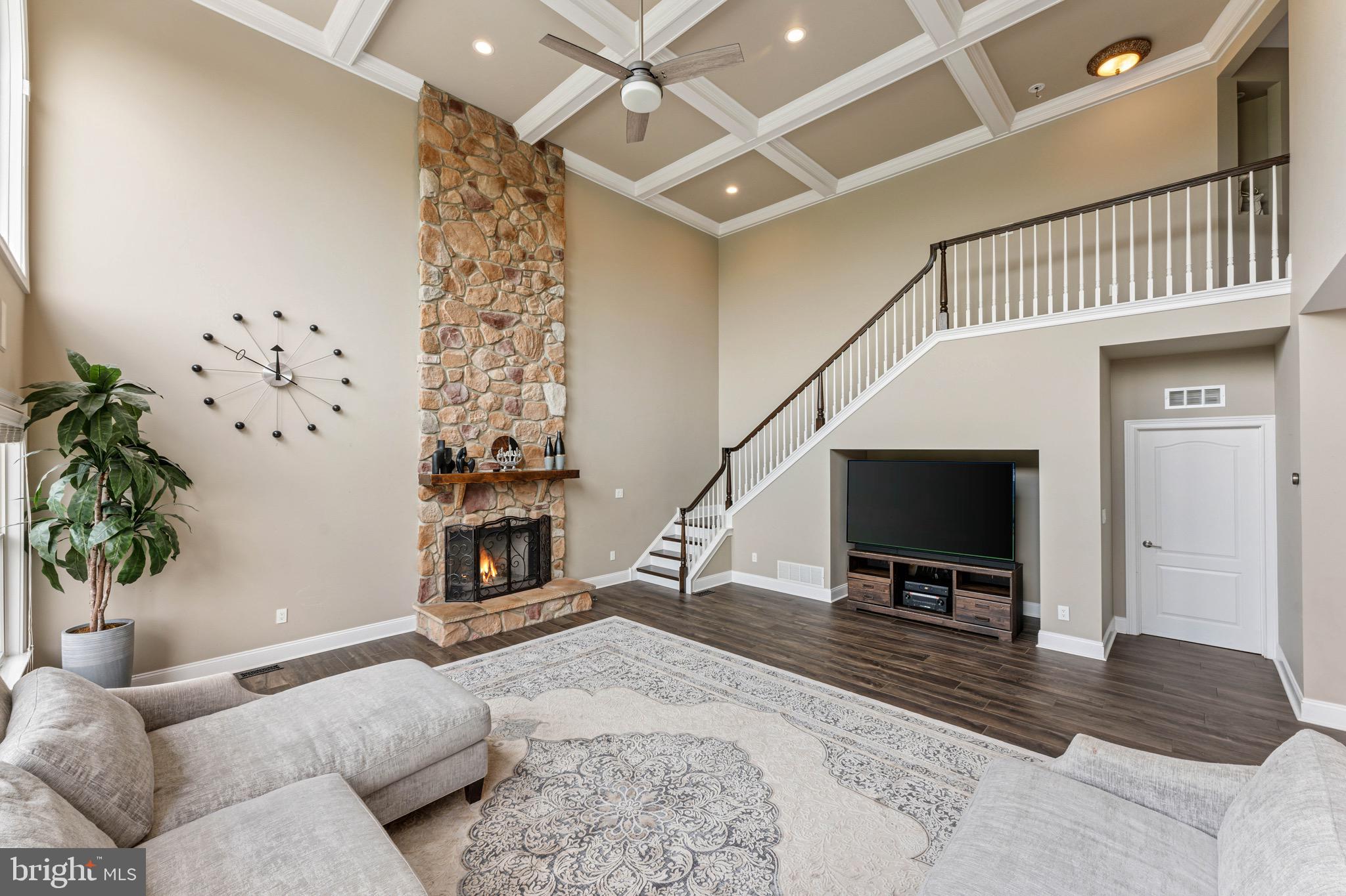 NORTHAMPTON HUNT - Residential