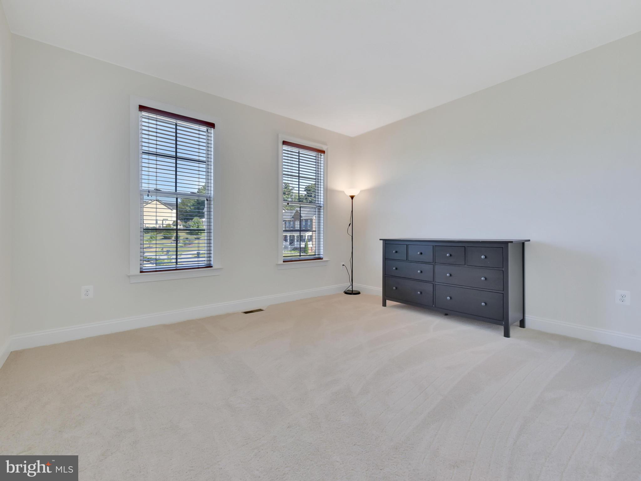 DAMASCUS OUTSIDE - Residential