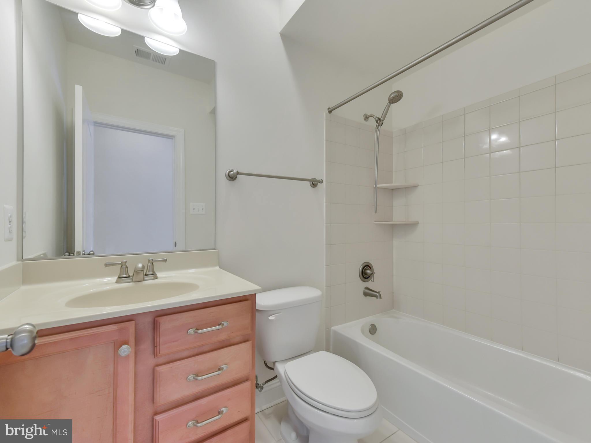 DAMASCUS OUTSIDE - Residential