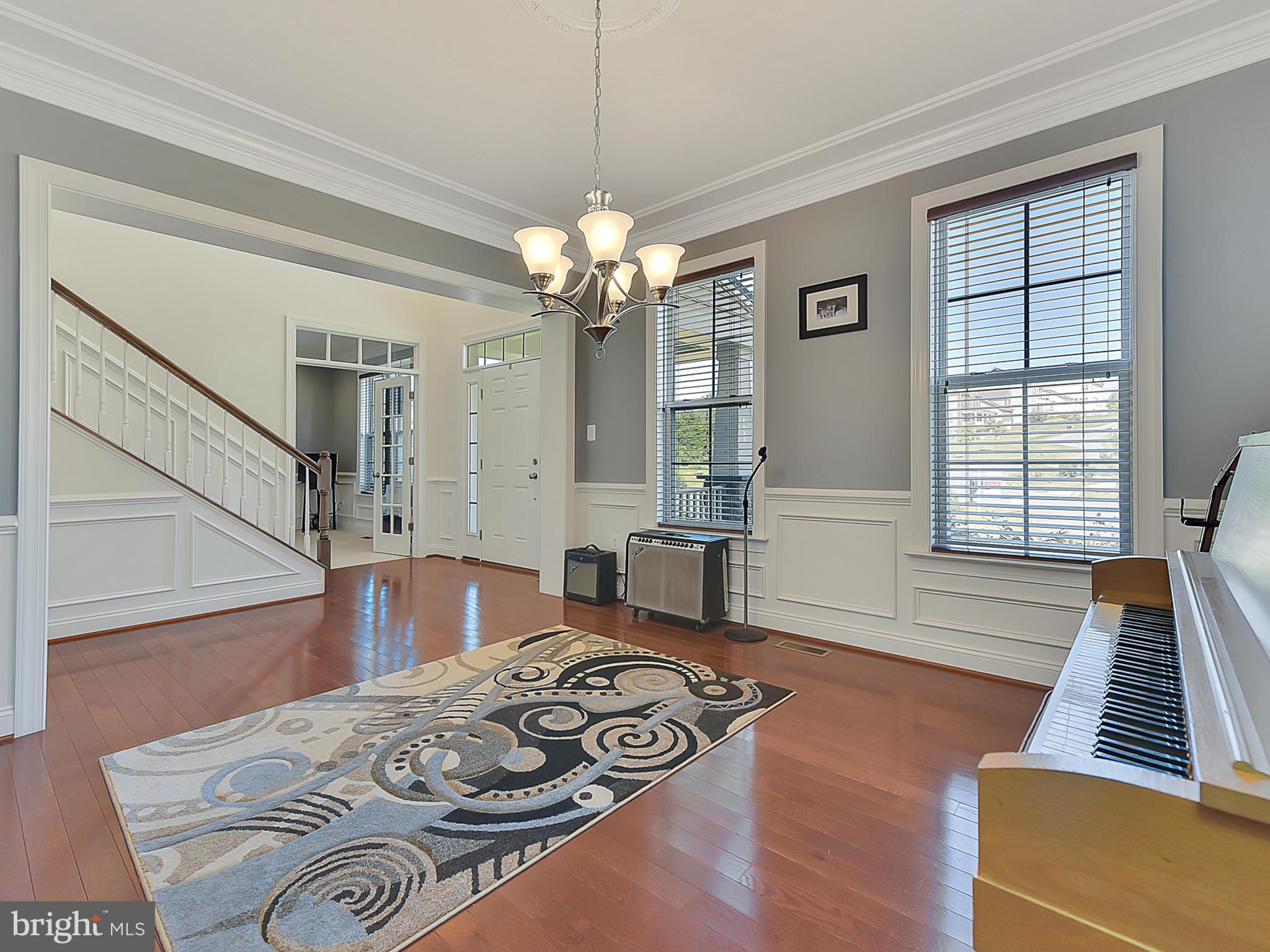 DAMASCUS OUTSIDE - Residential