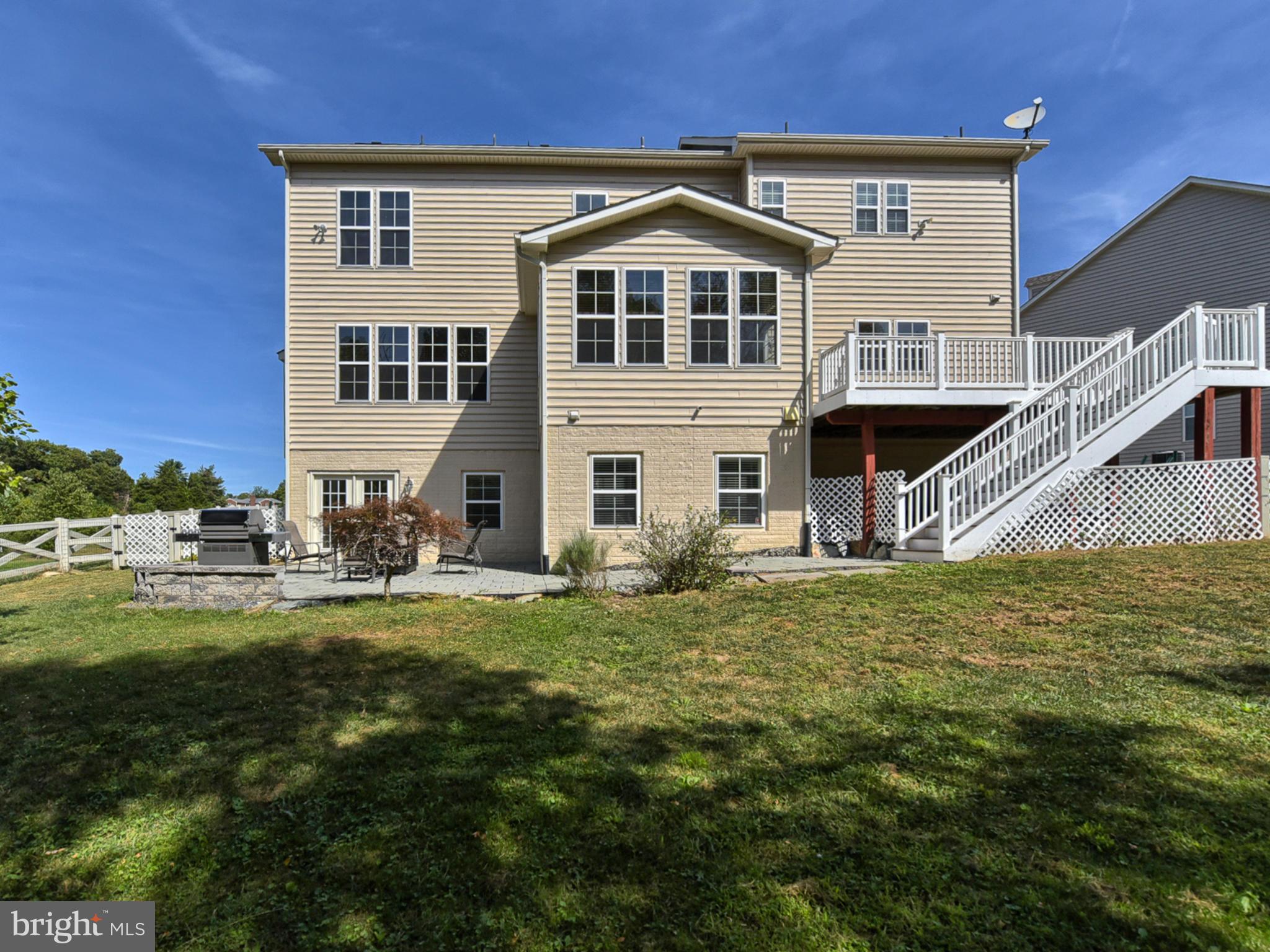 DAMASCUS OUTSIDE - Residential