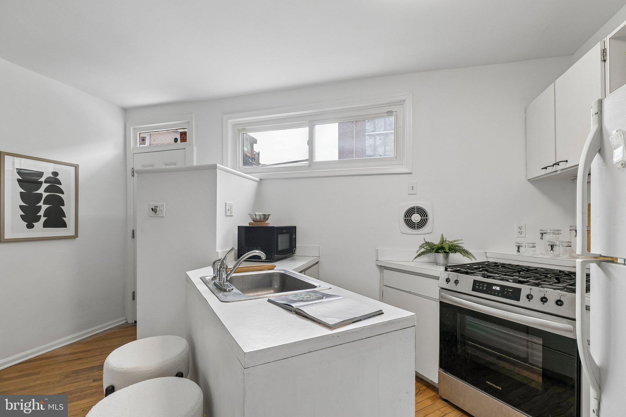 RITTENHOUSE SQUARE - Residential