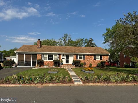 707 WAGE DRIVE SW LEESBURG VA 20175