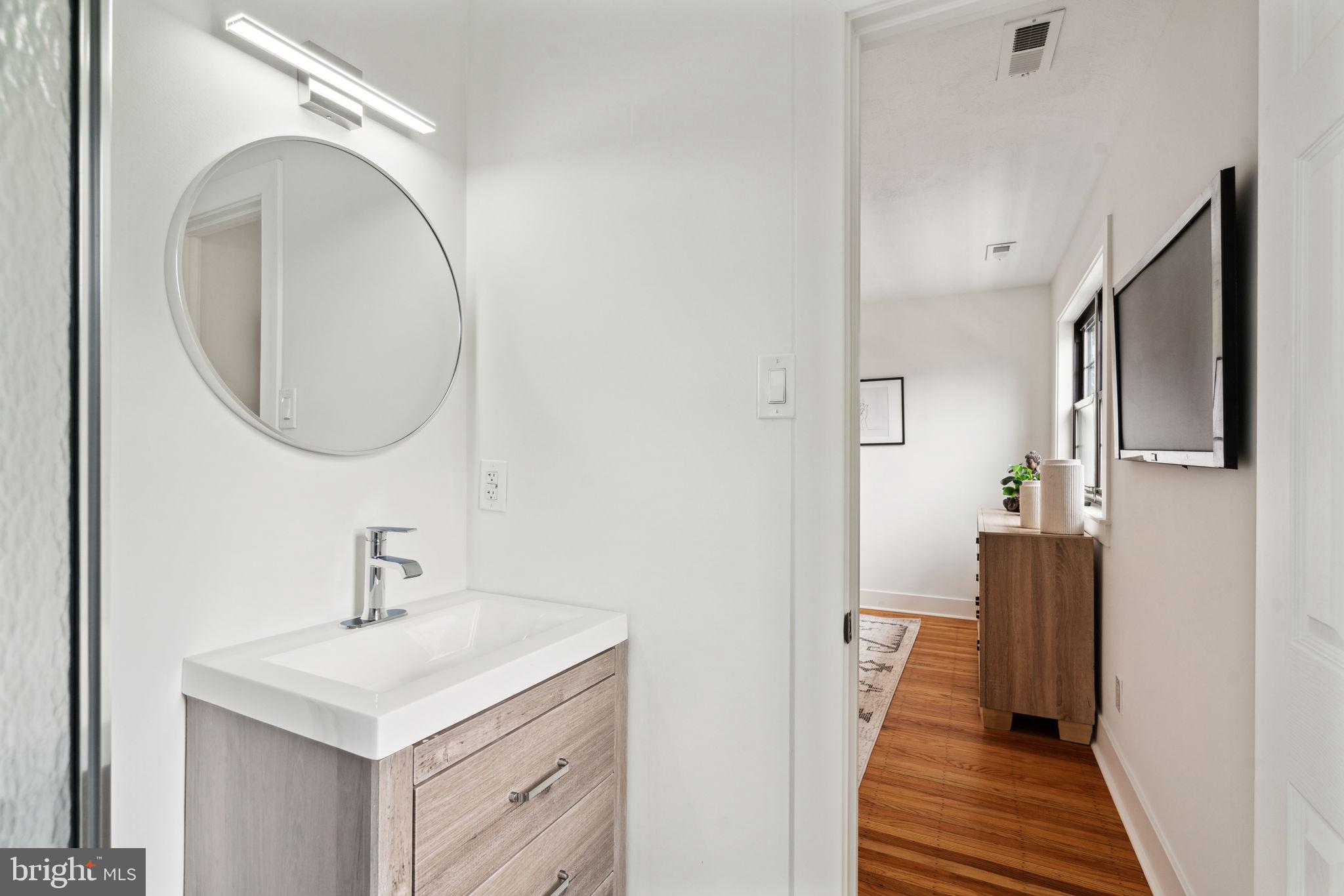 LLANERCH - Residential