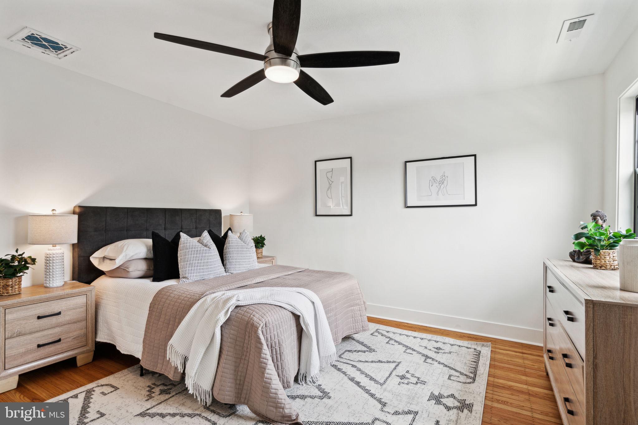 LLANERCH - Residential