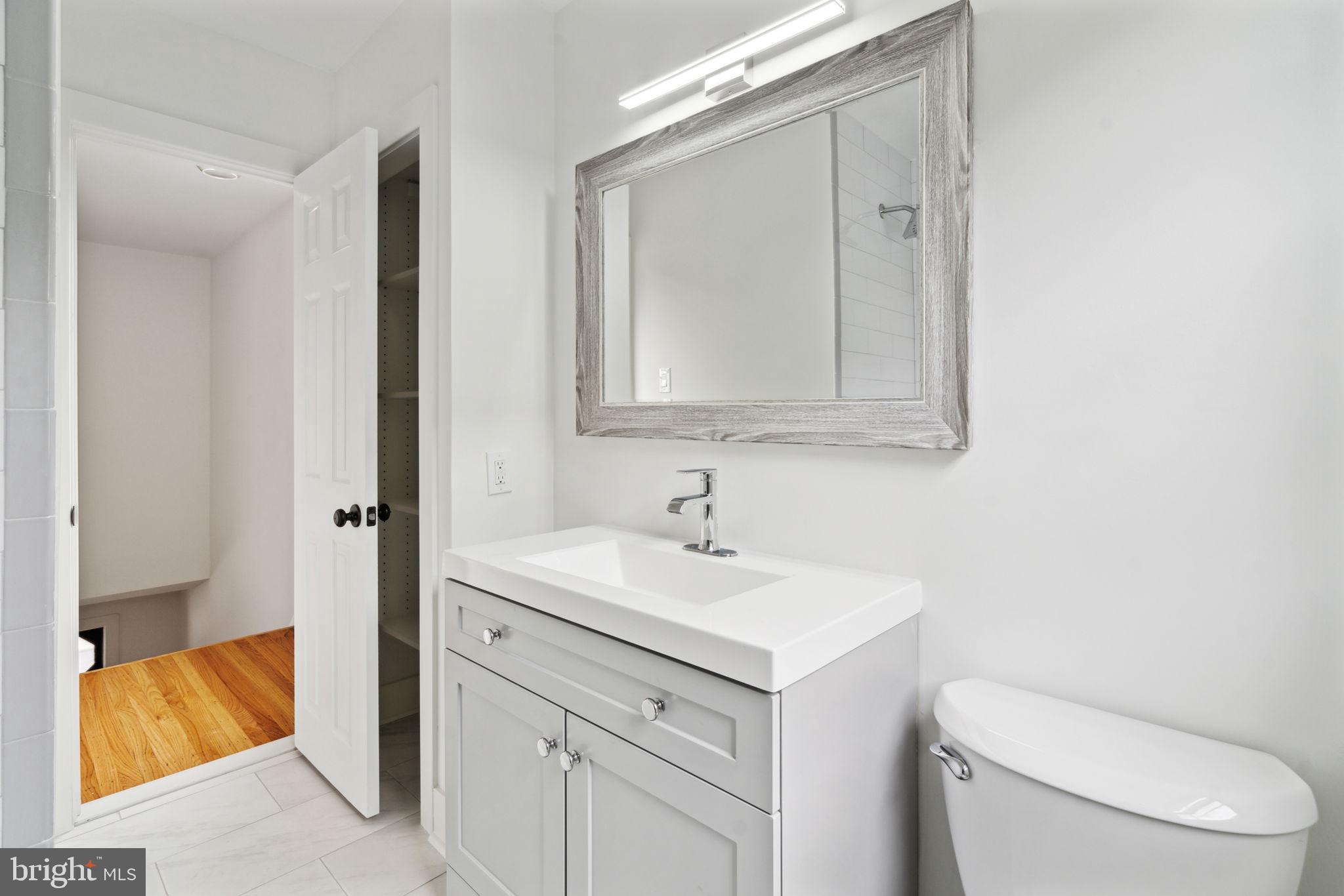 LLANERCH - Residential