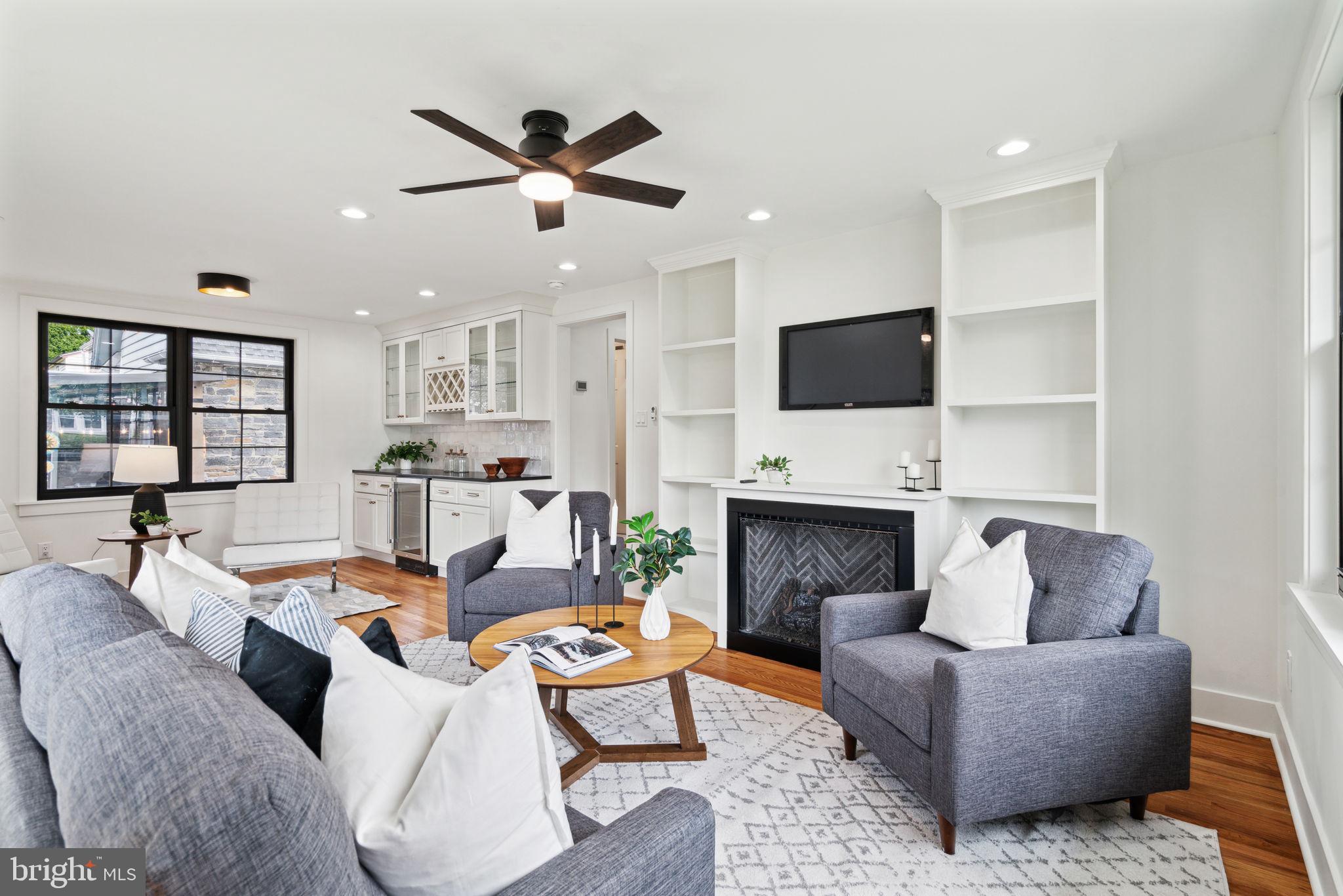 LLANERCH - Residential