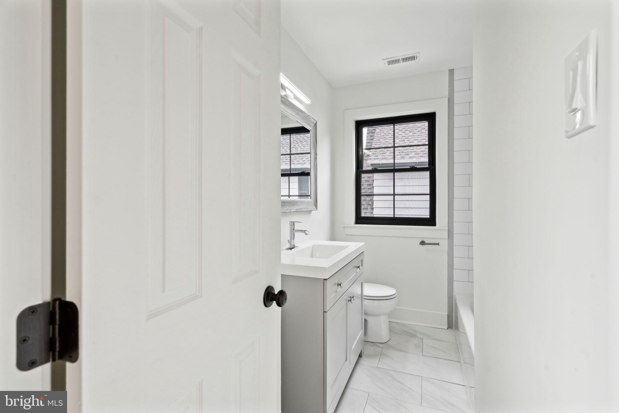 LLANERCH - Residential