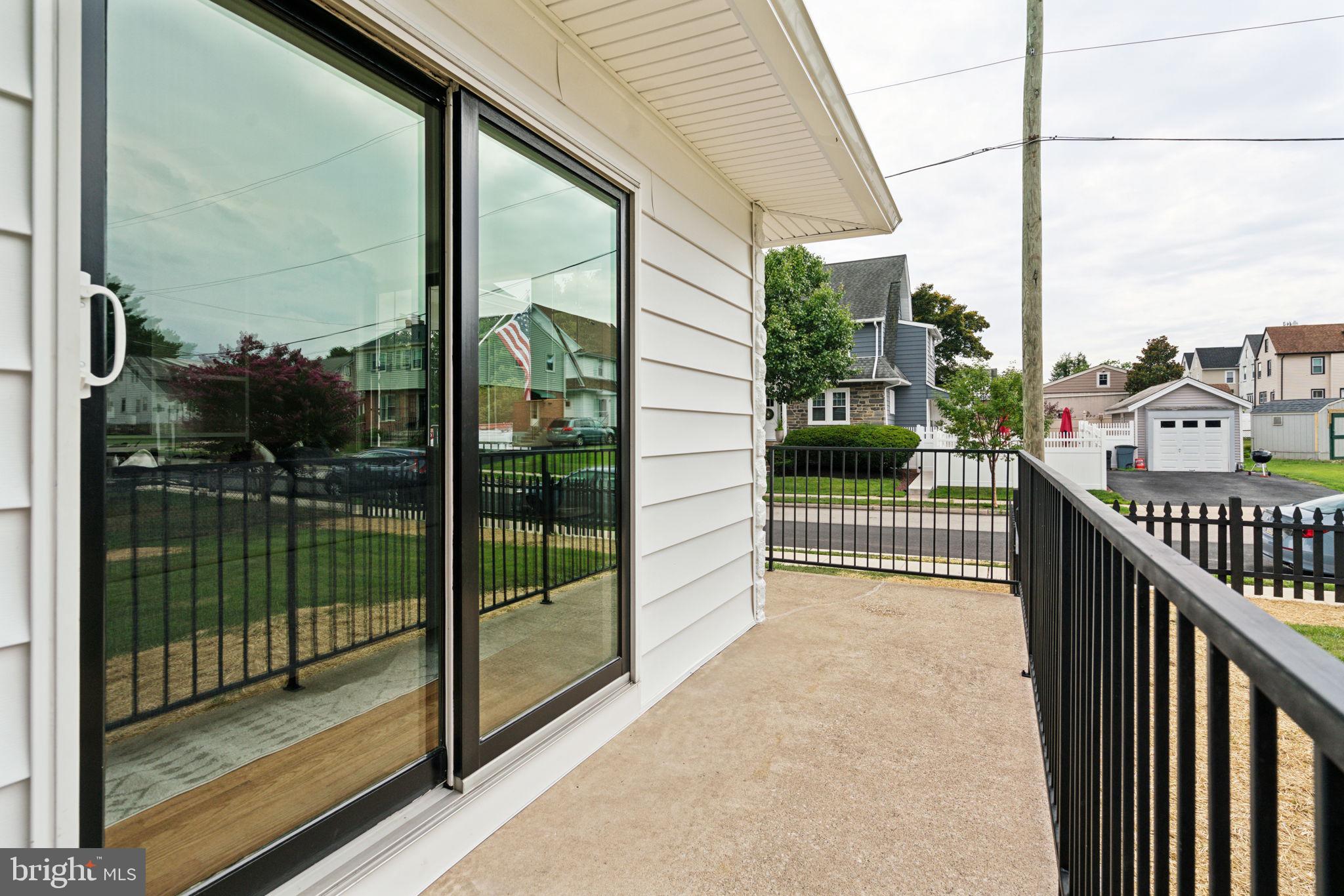 LLANERCH - Residential