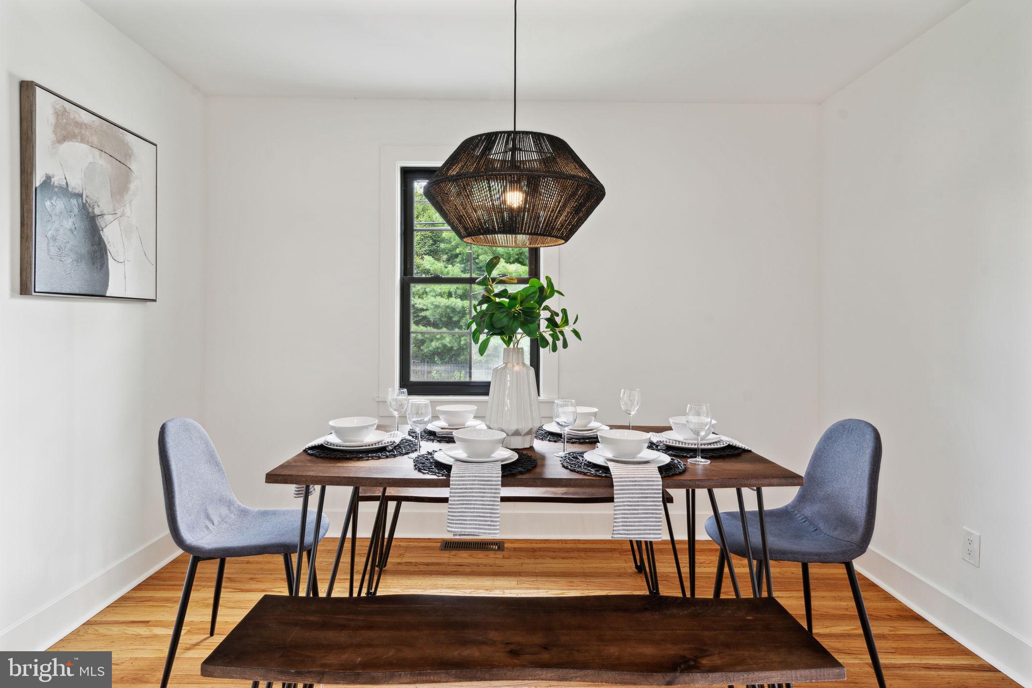 LLANERCH - Residential