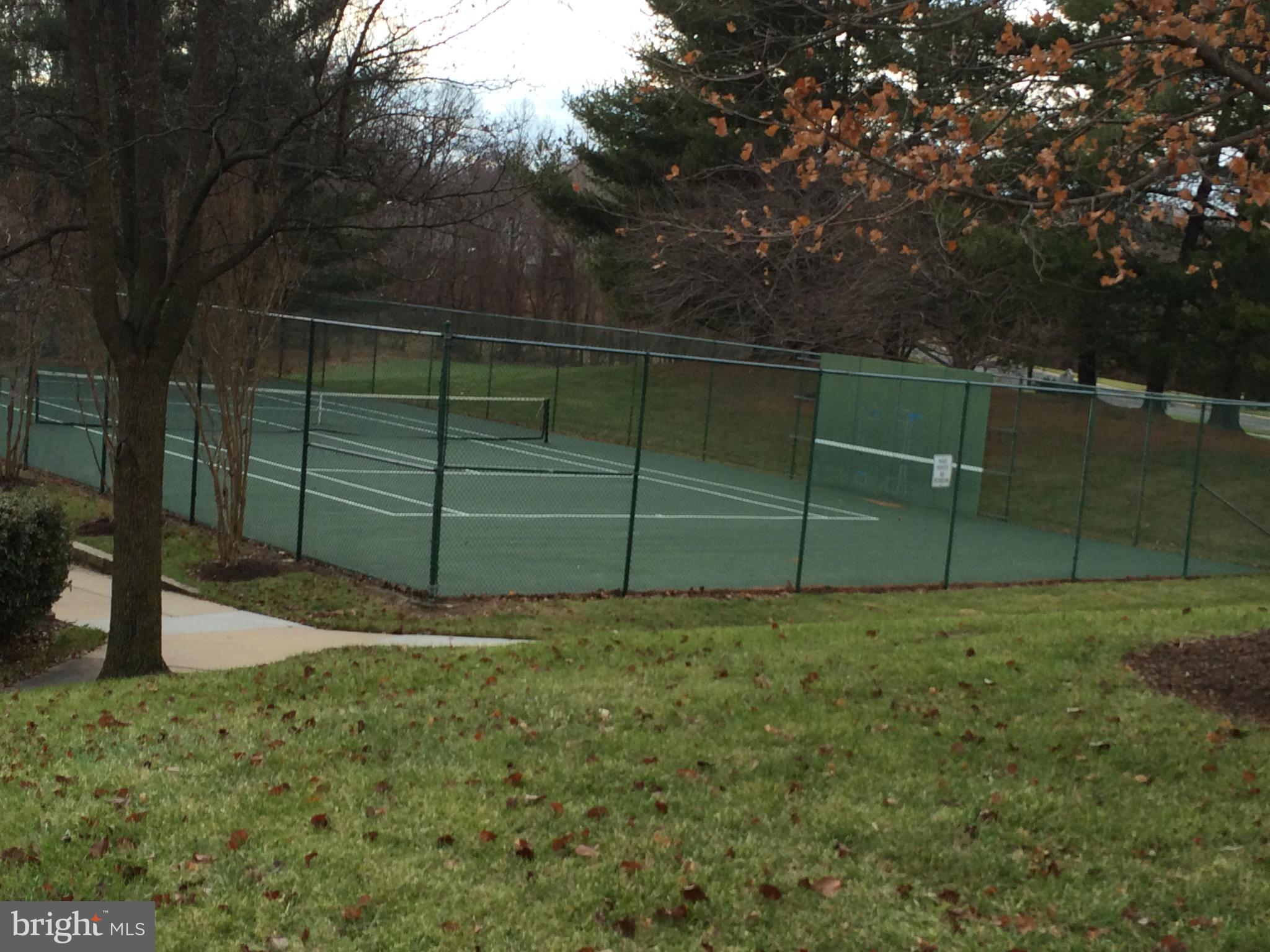 MIDDLEBRIDGE - Residential