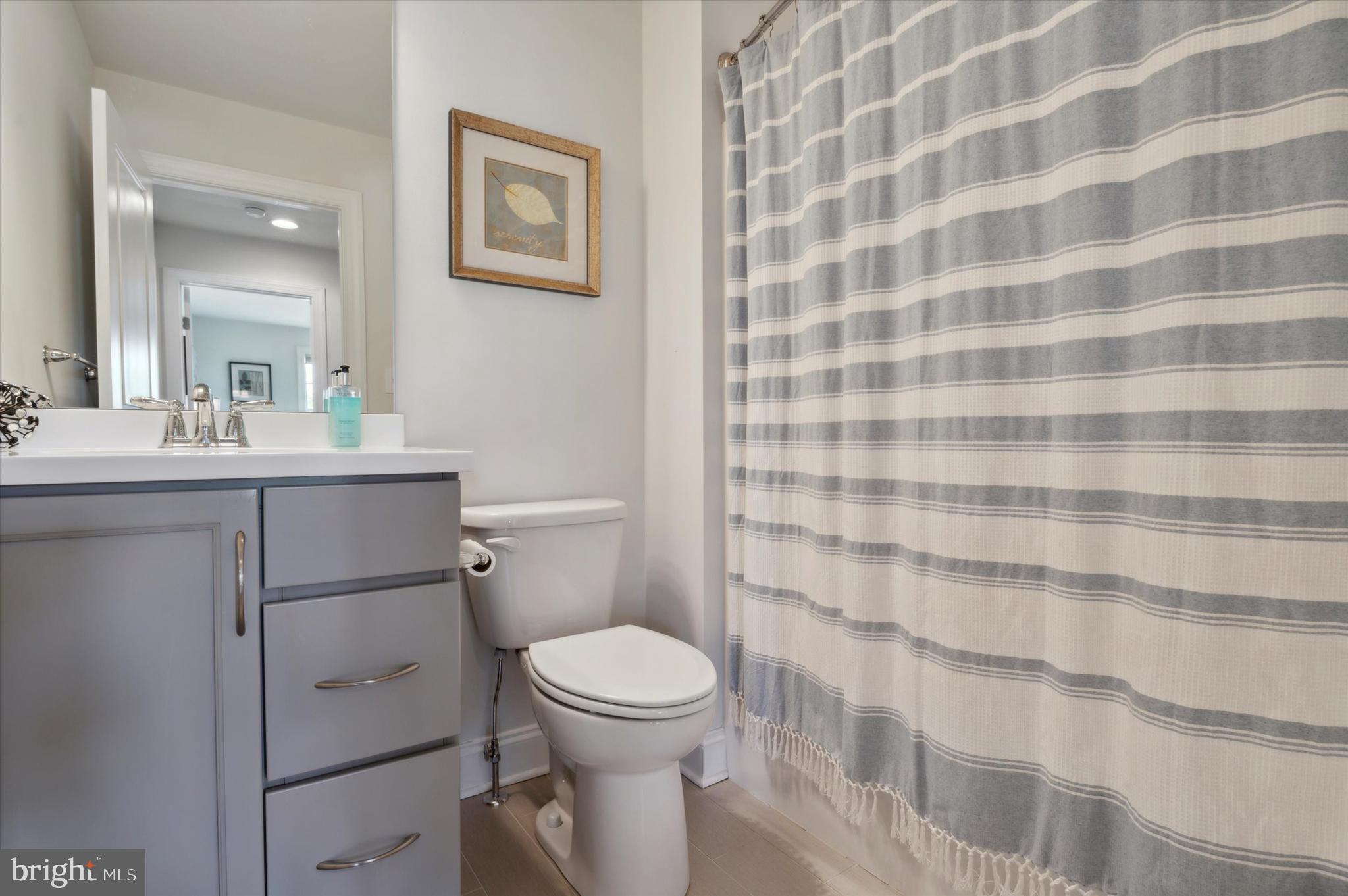 LAUREL RIDGE - Residential