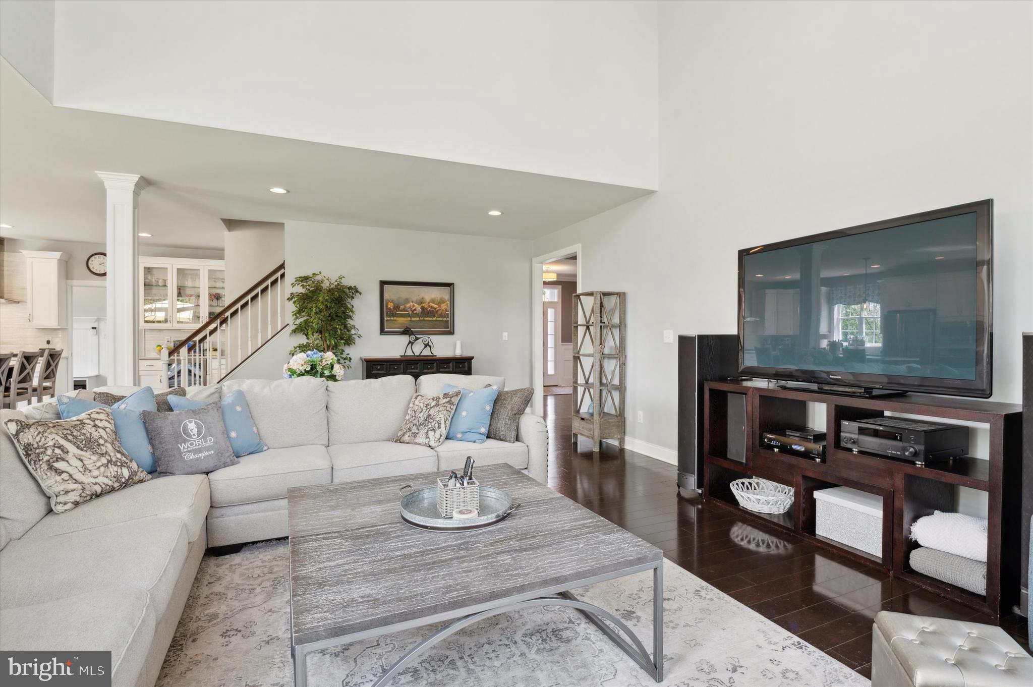 LAUREL RIDGE - Residential