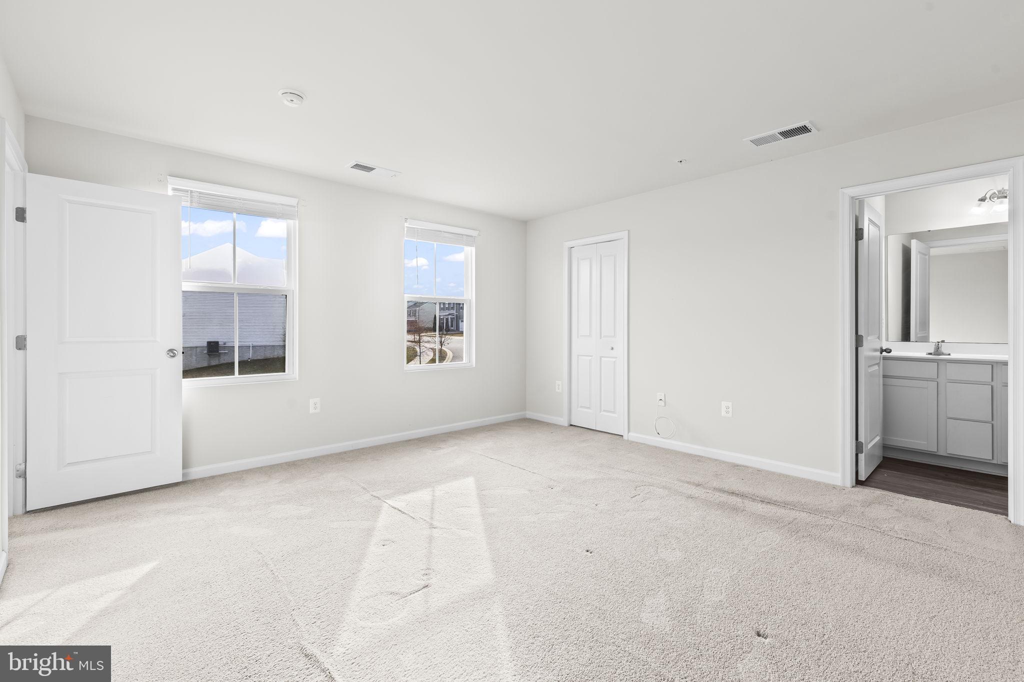 WILLOW WOODS - Residential