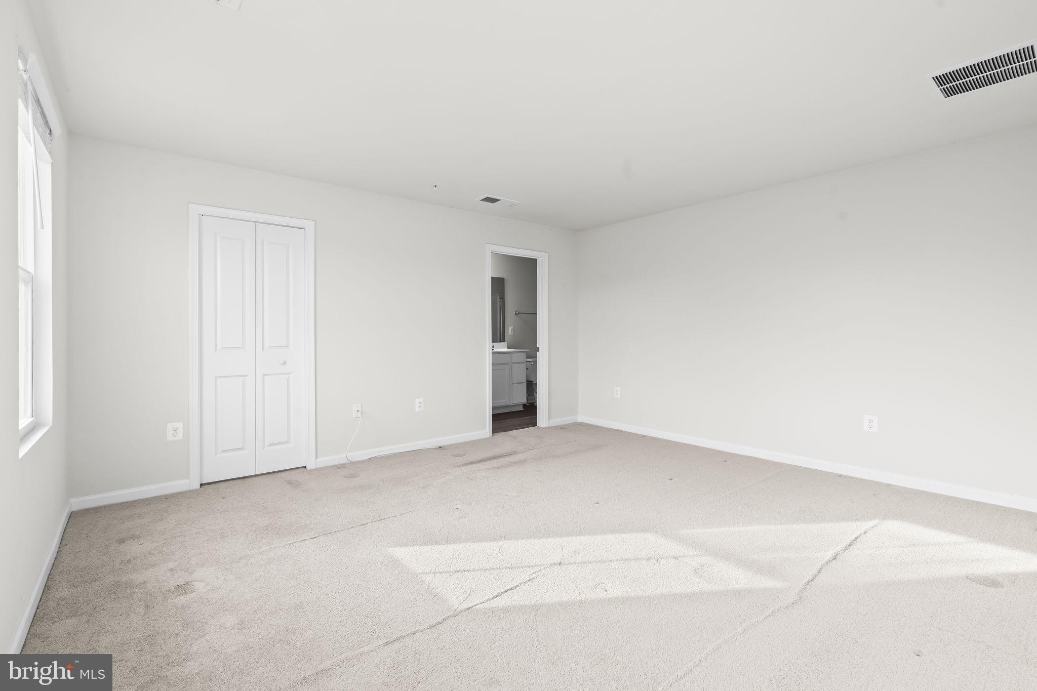 WILLOW WOODS - Residential