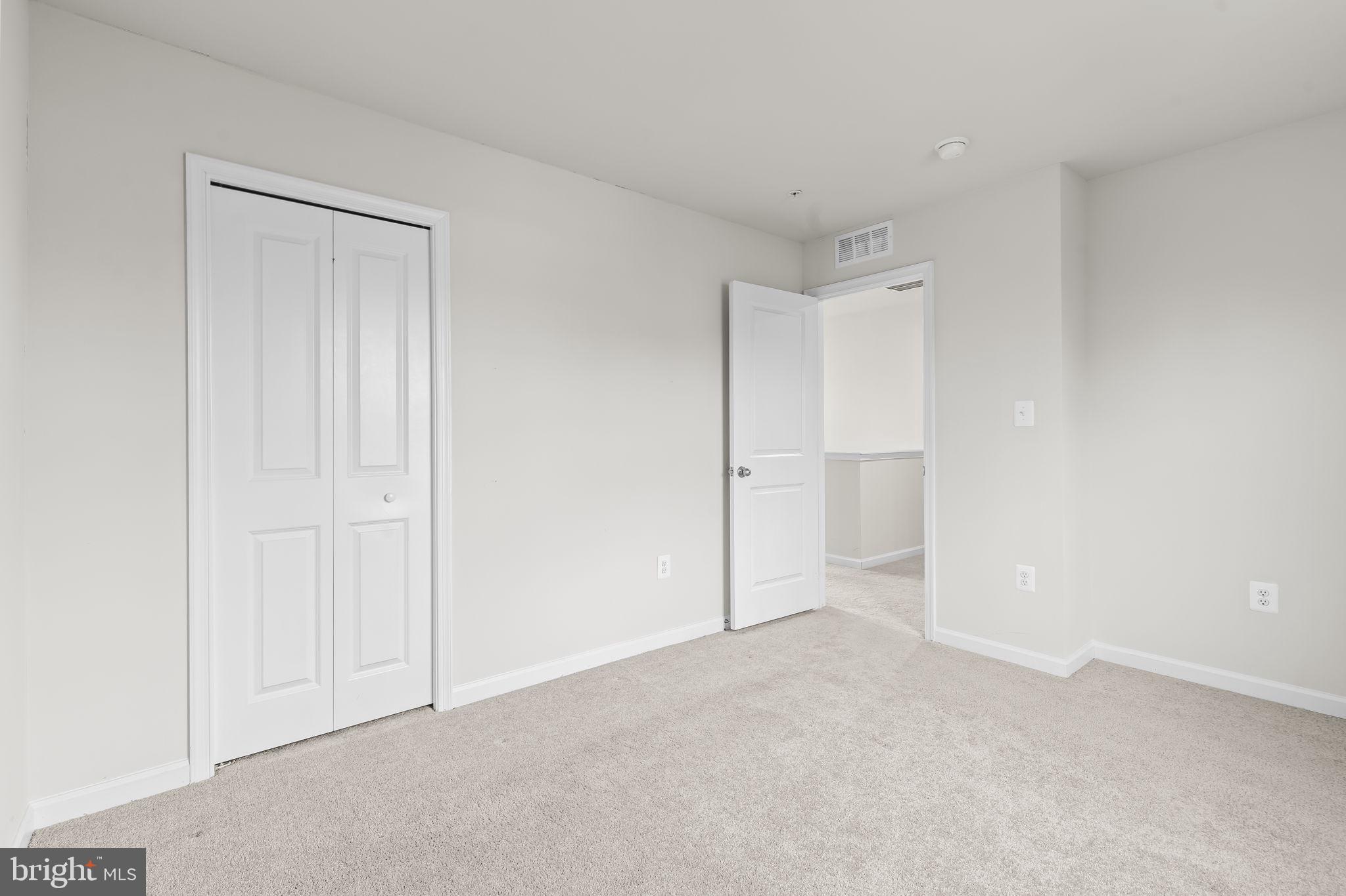 WILLOW WOODS - Residential