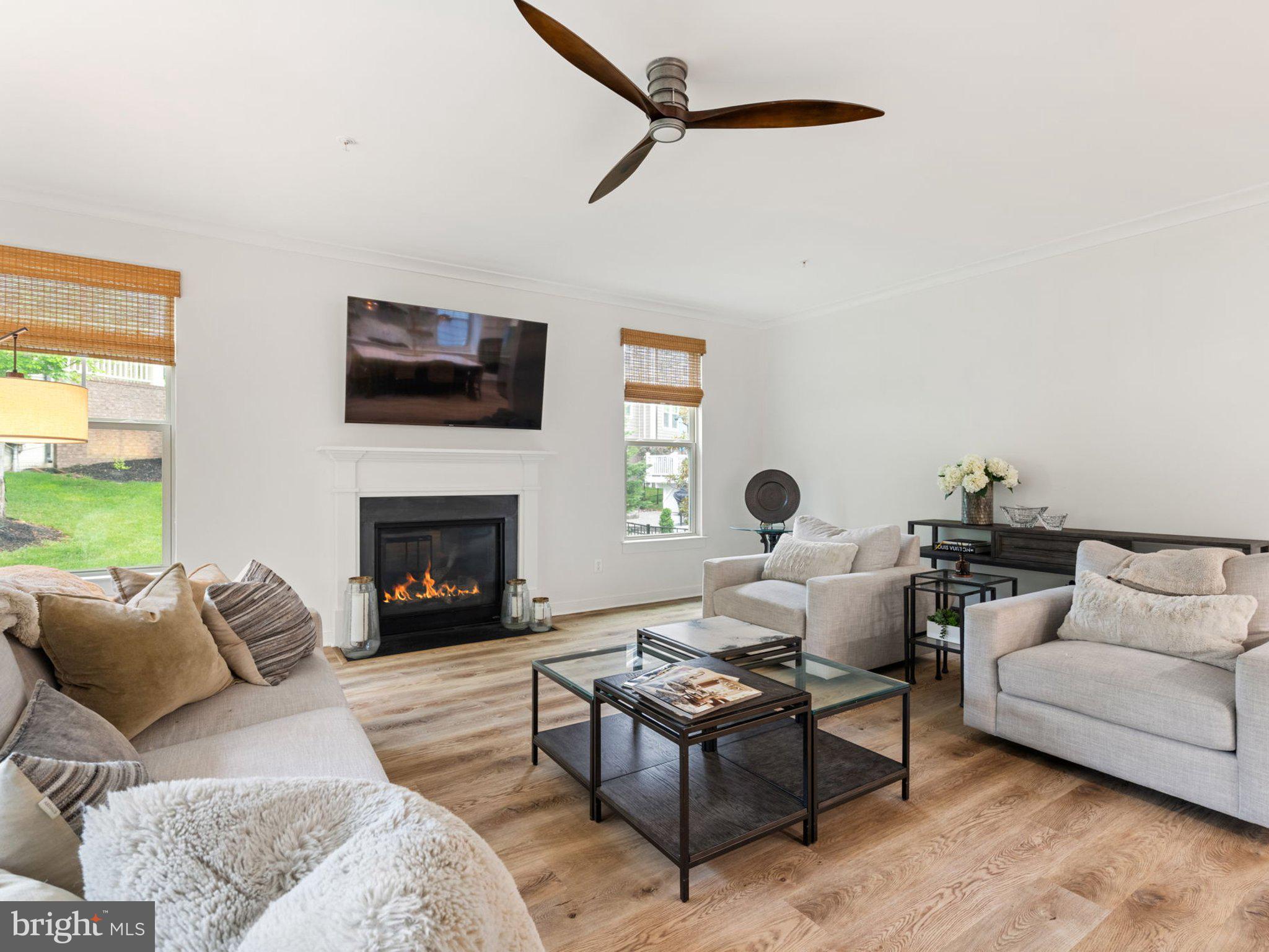 POTOMAC SHORES - Residential