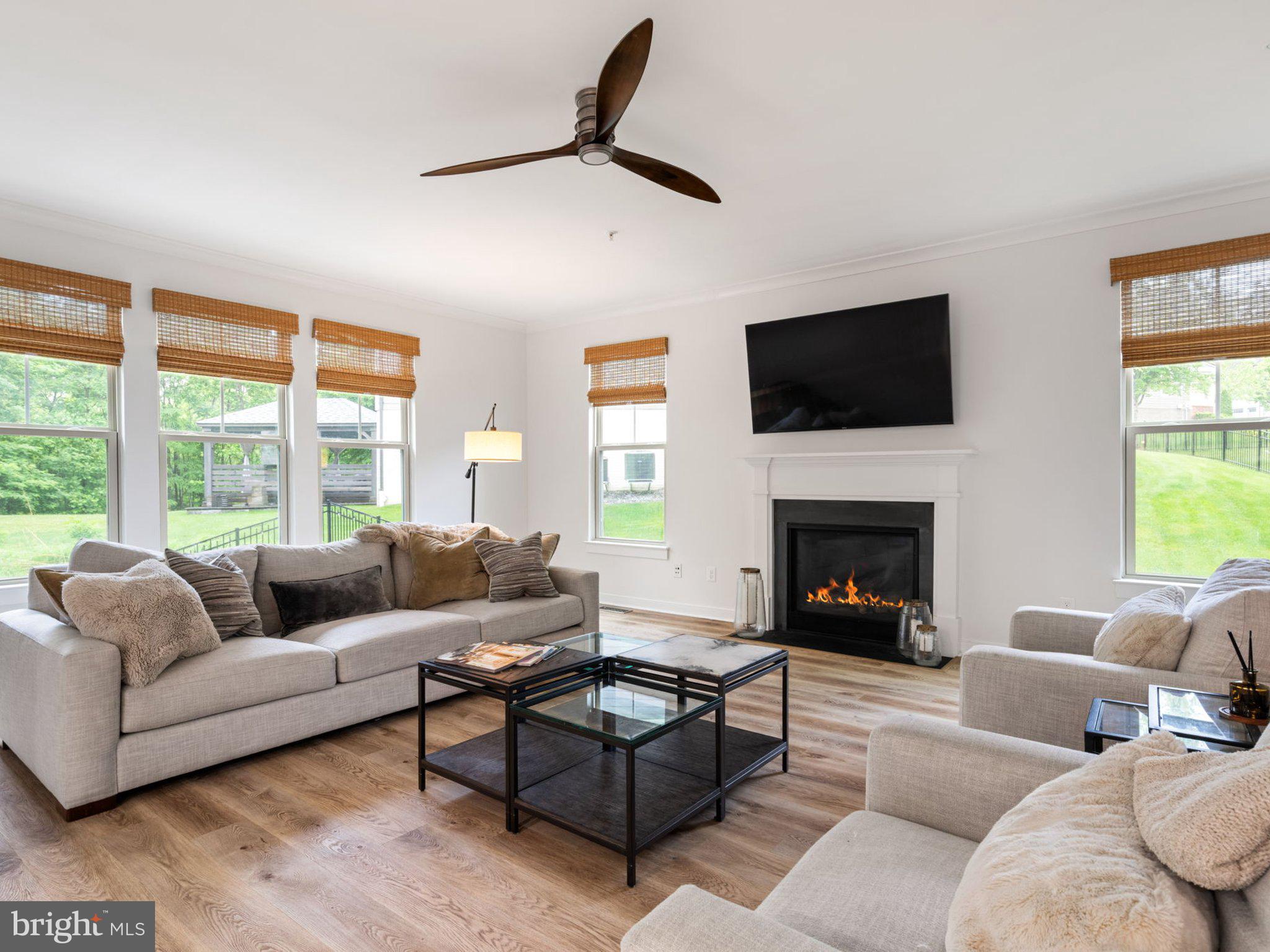 POTOMAC SHORES - Residential