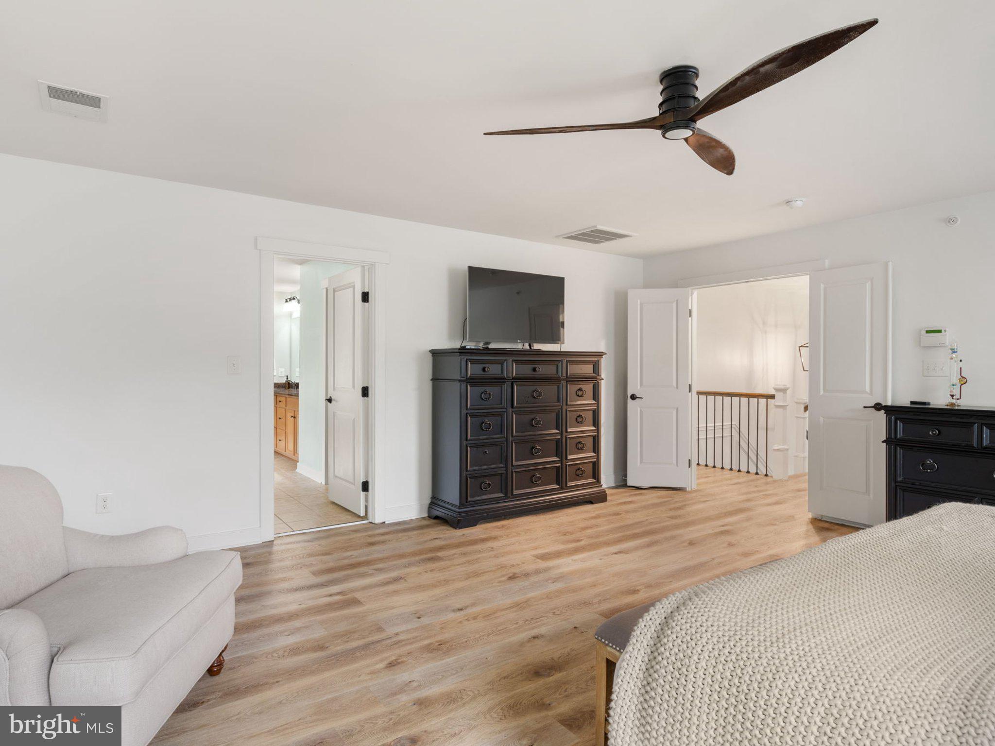 POTOMAC SHORES - Residential