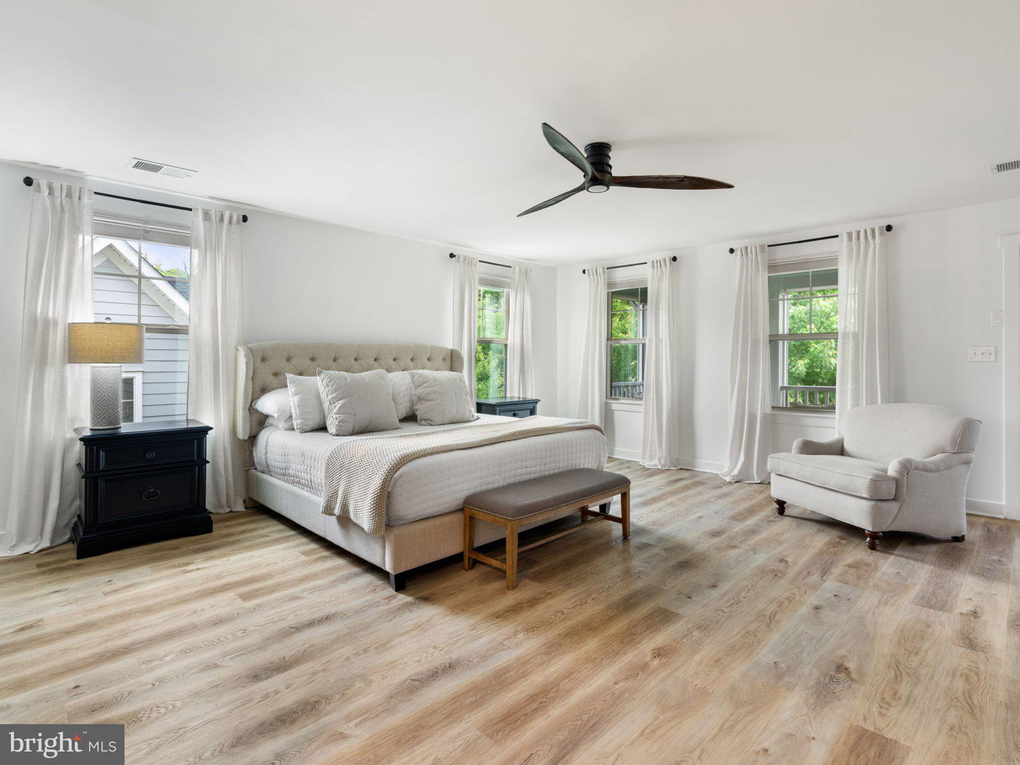 POTOMAC SHORES - Residential