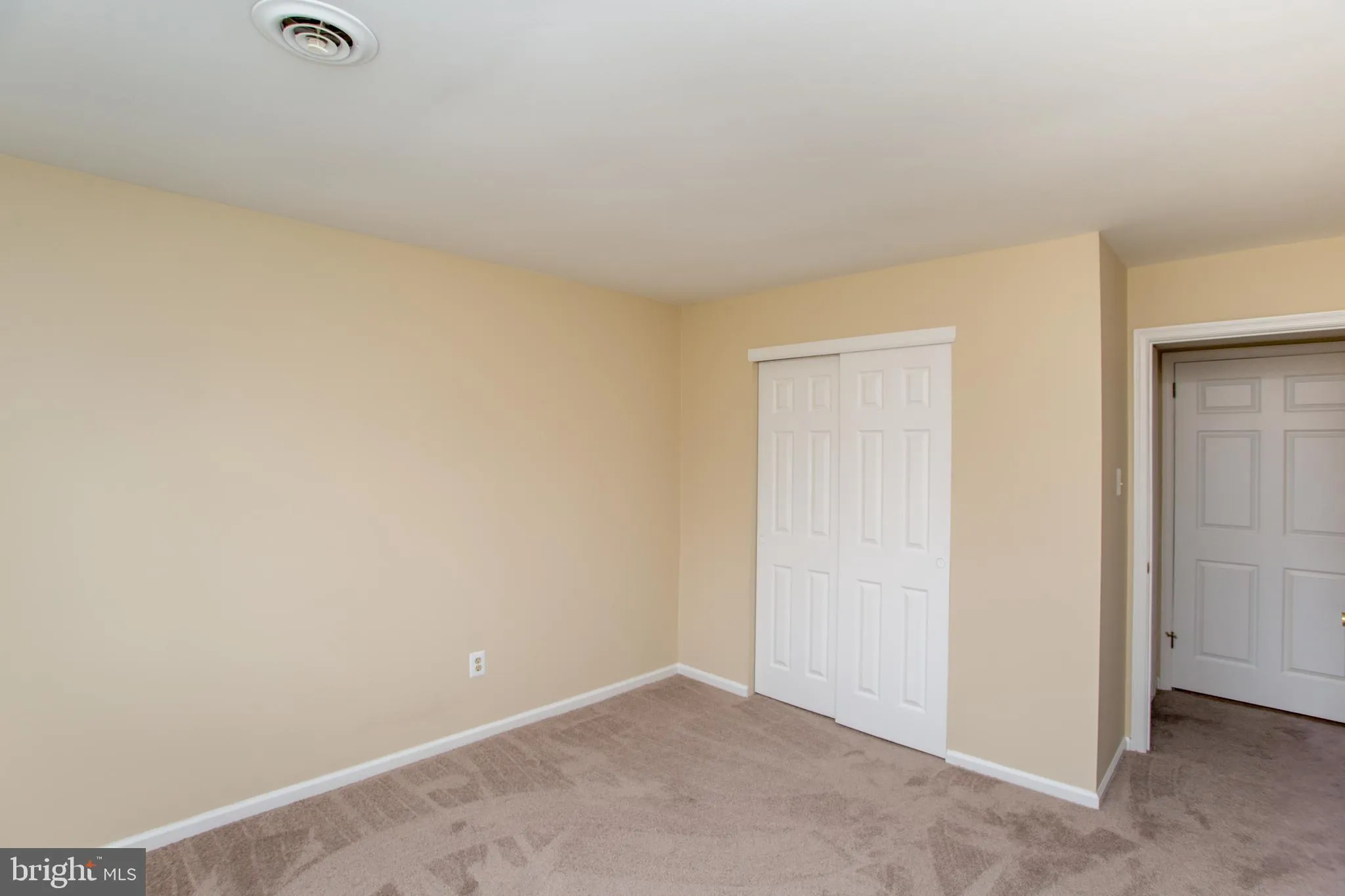 Chalfont, Pennsylvania 18914, United States, 2 Bedrooms Bedrooms, ,2 BathroomsBathrooms,Residential,Active,102614