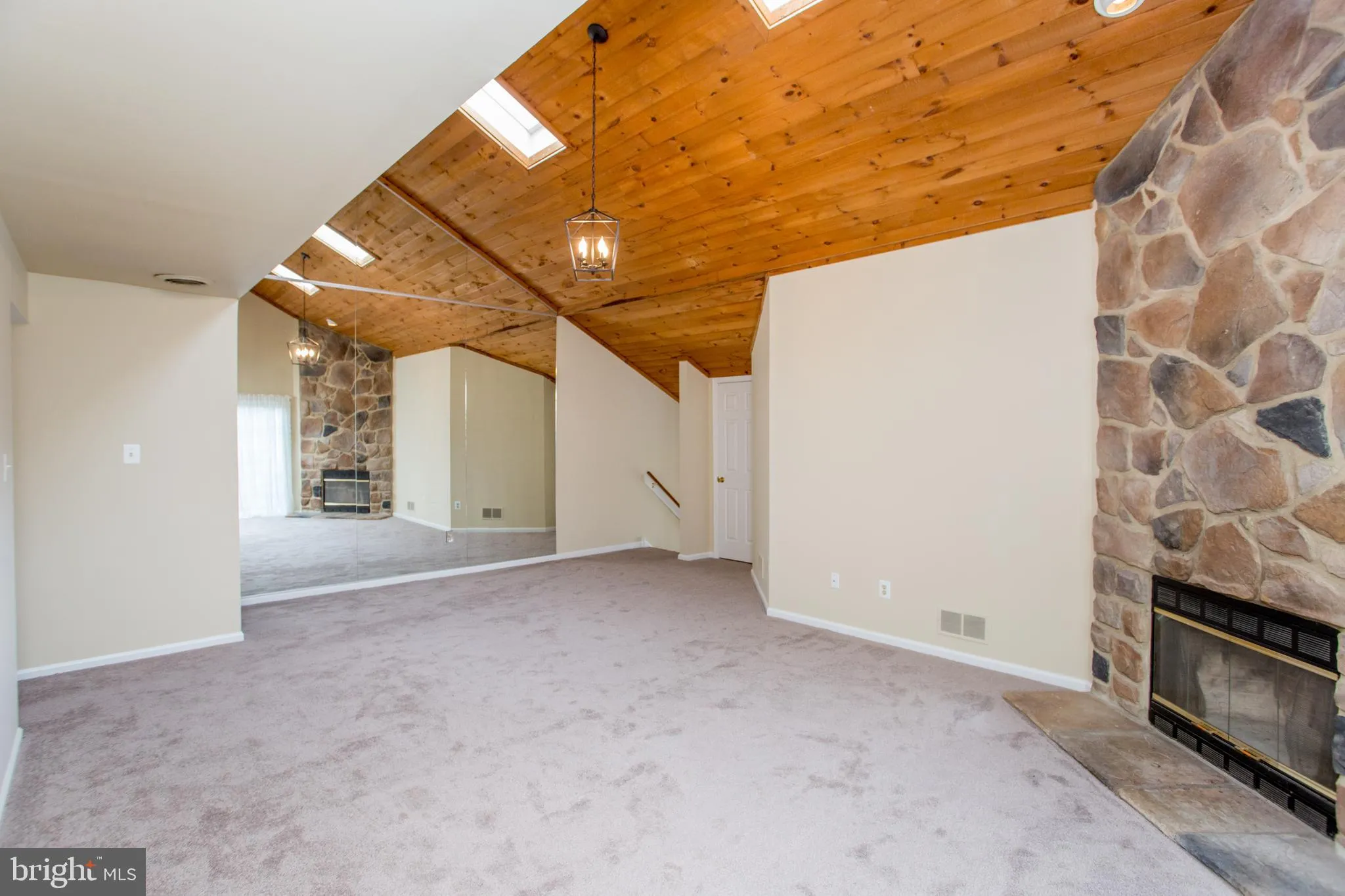 Chalfont, Pennsylvania 18914, United States, 2 Bedrooms Bedrooms, ,2 BathroomsBathrooms,Residential,Active,102614