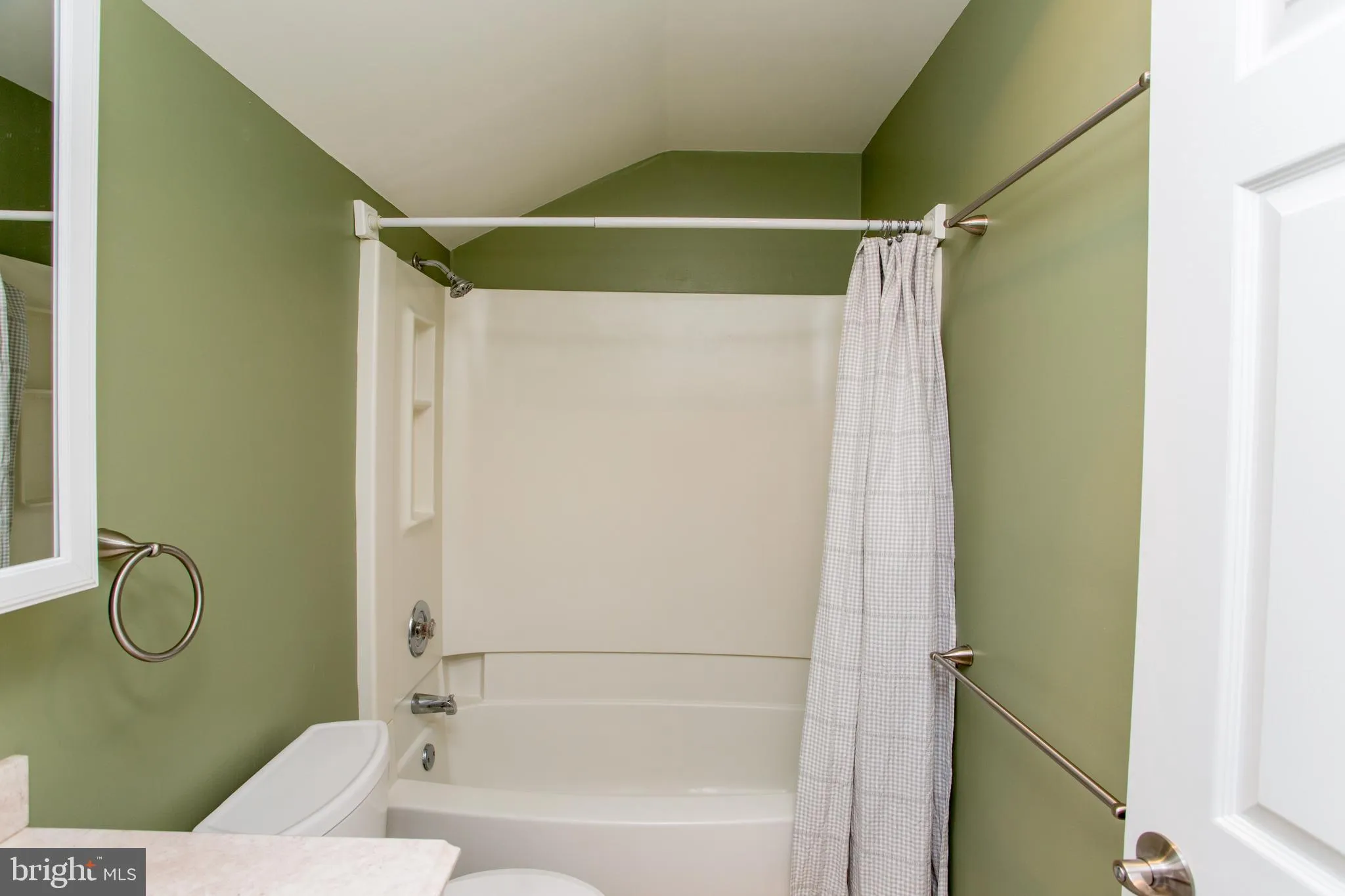 Chalfont, Pennsylvania 18914, United States, 2 Bedrooms Bedrooms, ,2 BathroomsBathrooms,Residential,Active,102614