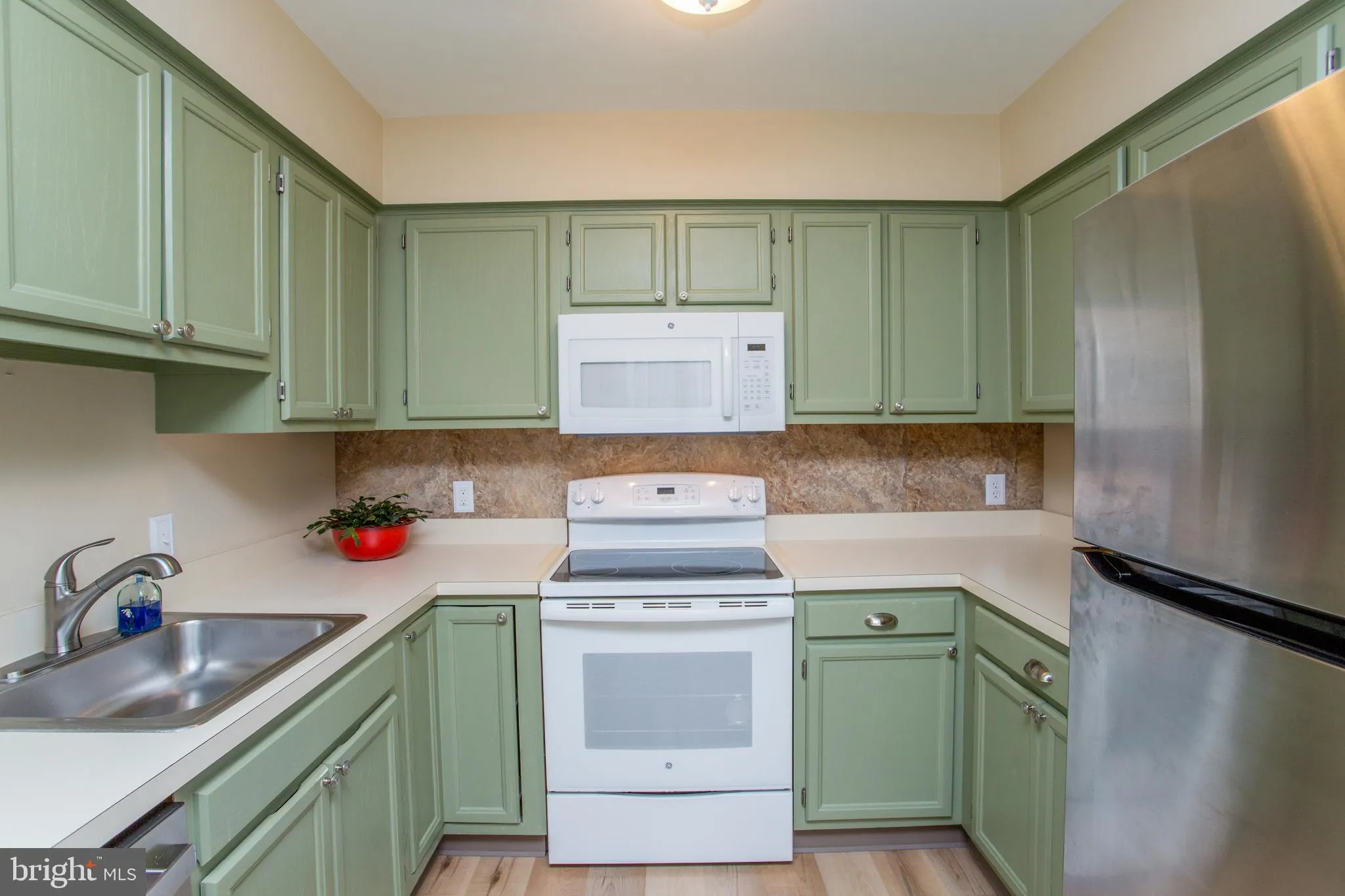 Chalfont, Pennsylvania 18914, United States, 2 Bedrooms Bedrooms, ,2 BathroomsBathrooms,Residential,Active,102614