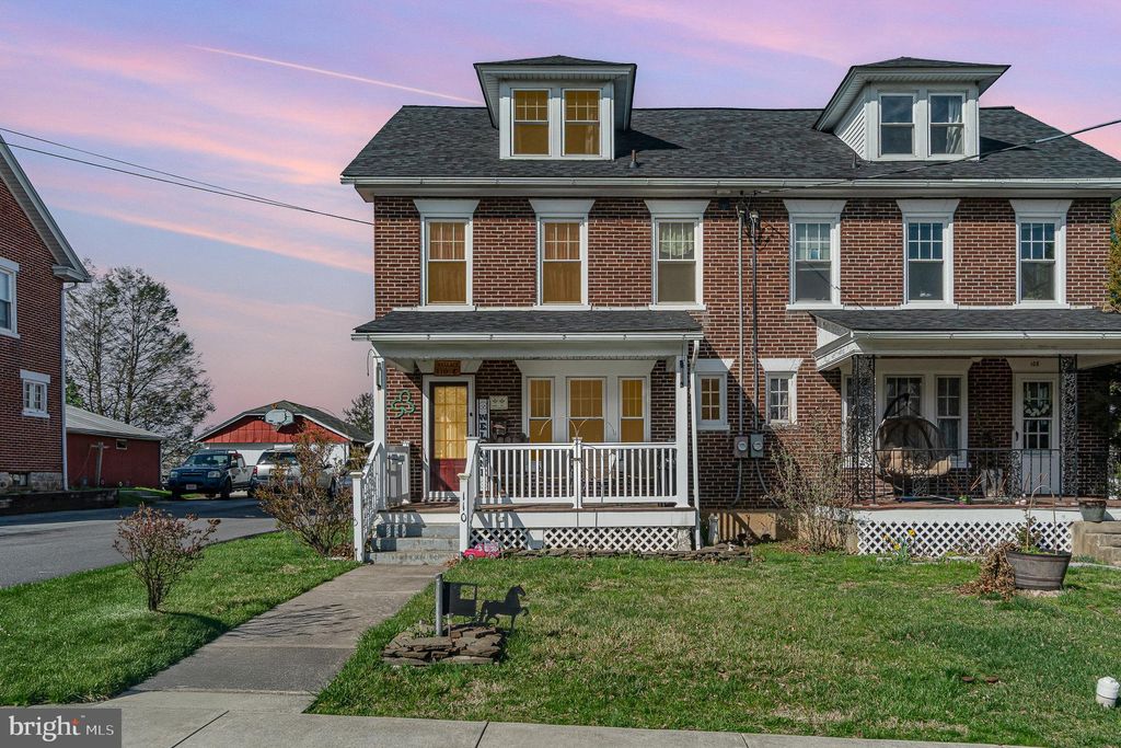 Photo of 110 S Summit Avenue, QUARRYVILLE, PA 17566 (MLS # PALA2066822)