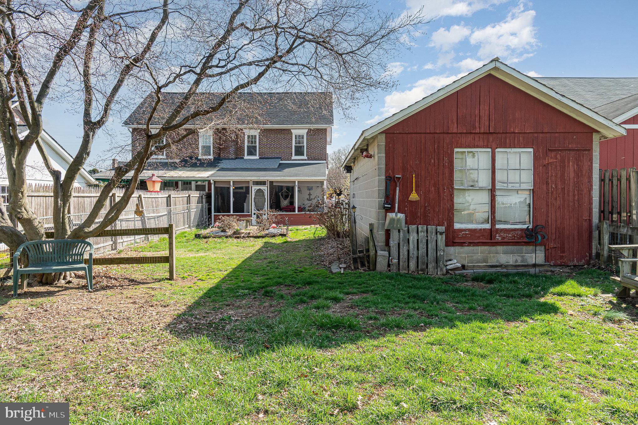 QUARRYVILLE BOROUGH - Residential