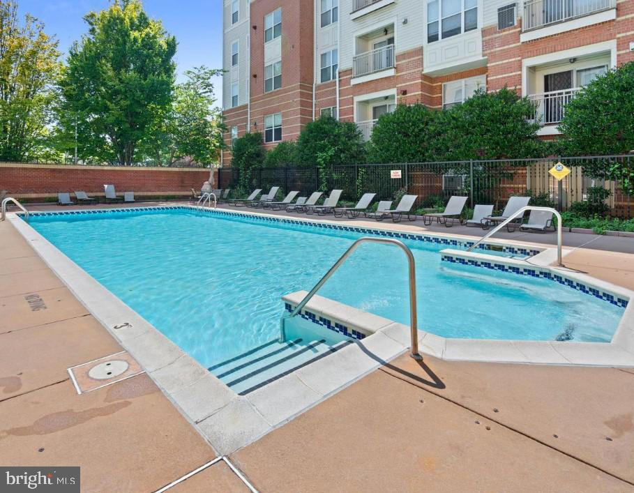 MARQUIS AT VIENNA STATION - Residential Lease