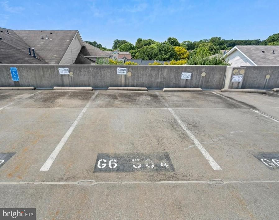 MARQUIS AT VIENNA STATION - Residential Lease