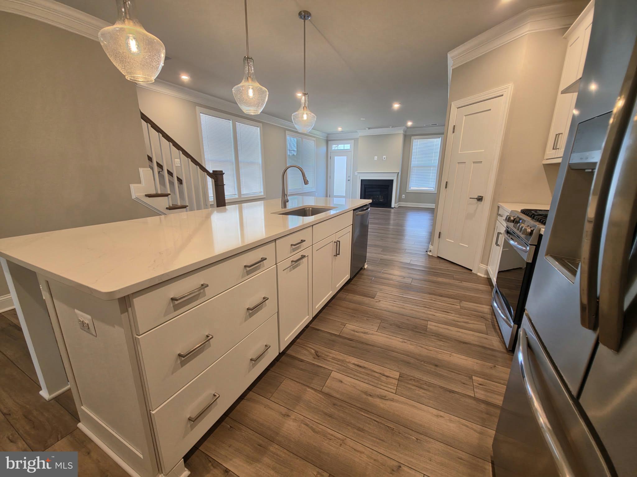 344 BAYBERRY LANE