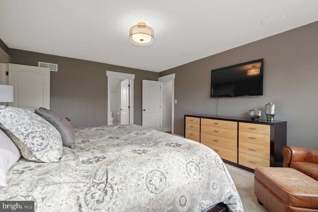 LANDISVILLE - Residential