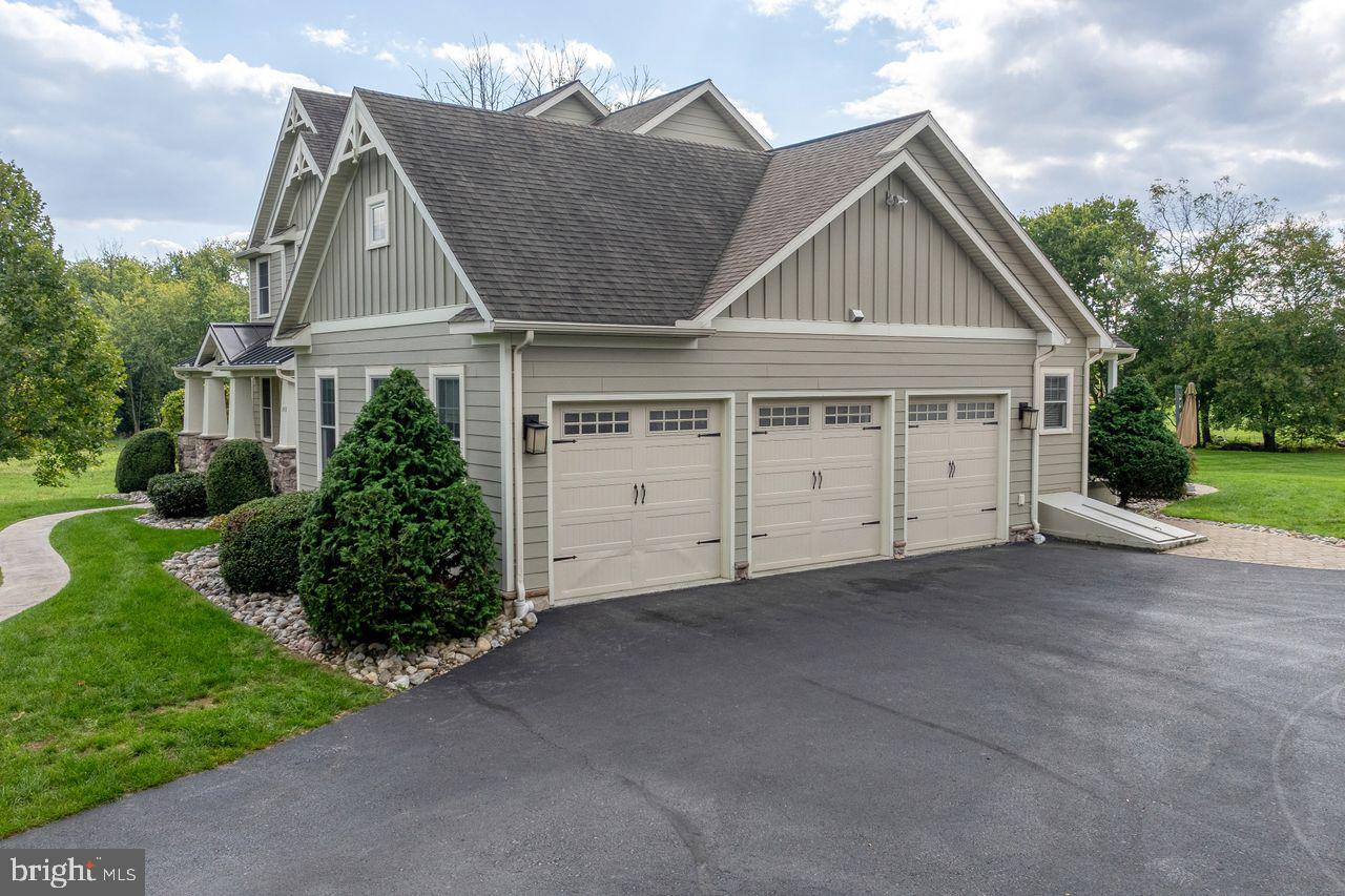 LANDISVILLE - Residential