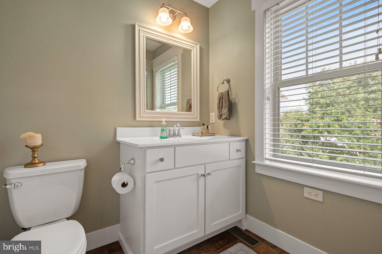 LANDISVILLE - Residential