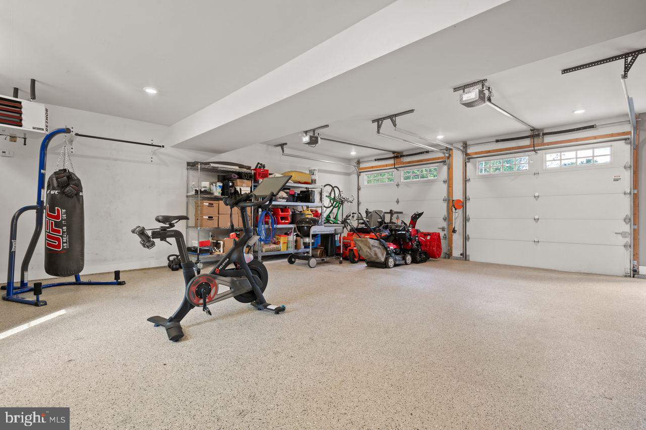 LANDISVILLE - Residential