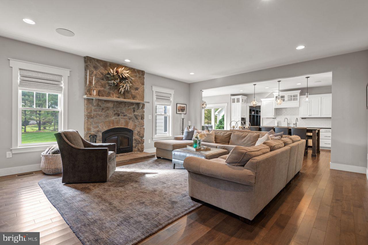 LANDISVILLE - Residential